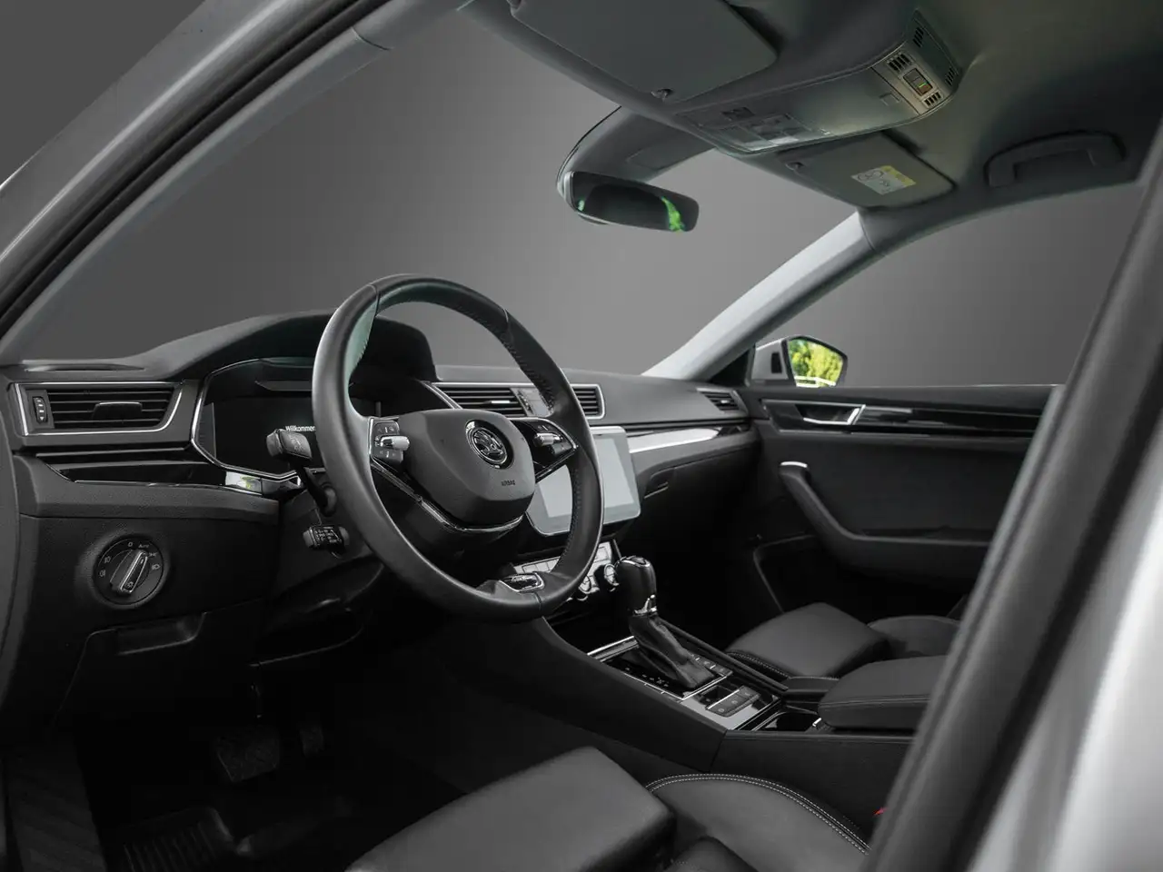 Skoda Superb Laurin & Klement 4x4 AHK Canton Massage, миниатюра 14