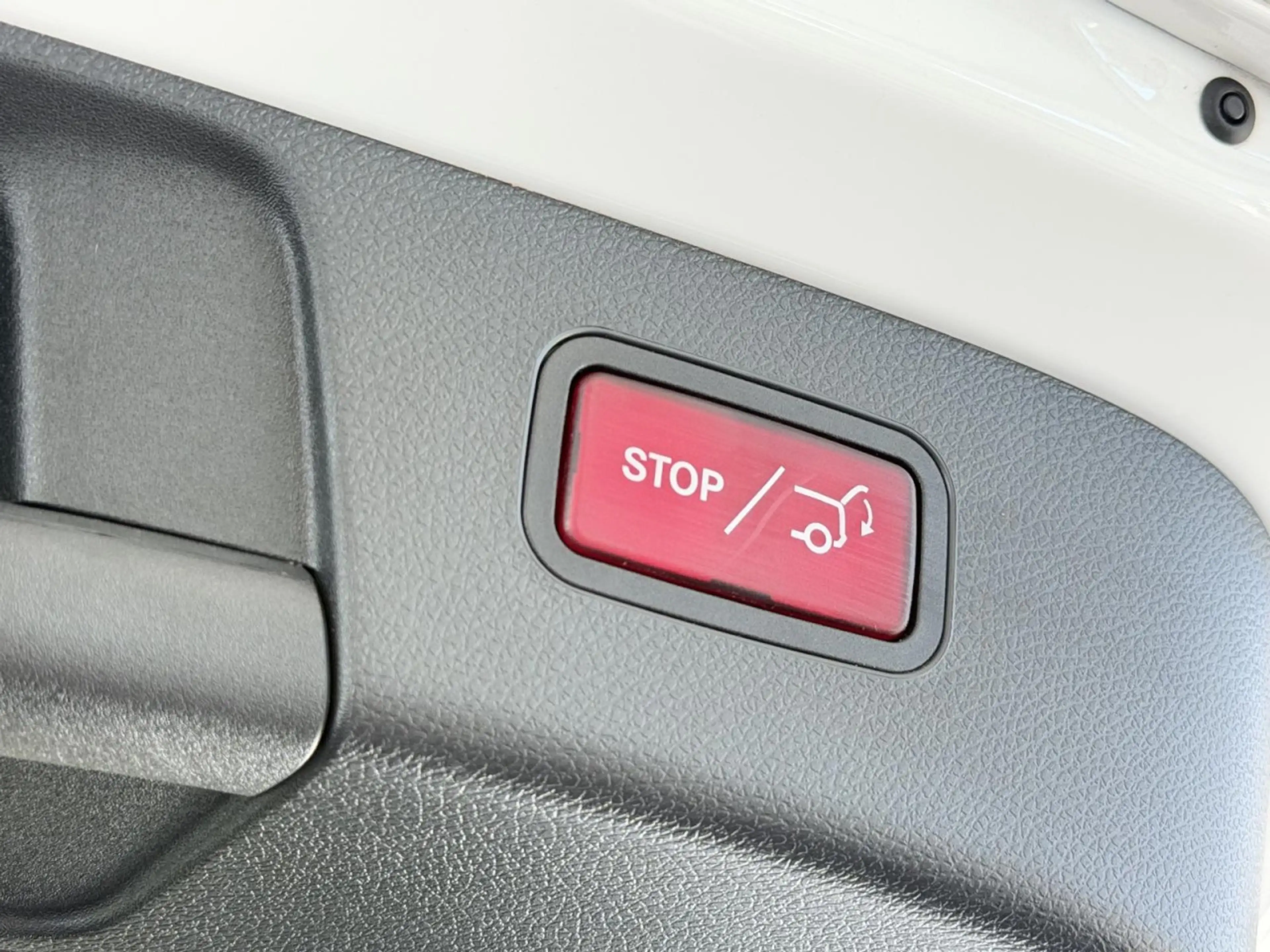 Mercedes-Benz GLA 220 4Matic AUT AHK PDC LED NAVI KAMERA KLIMA Klima — photo 7