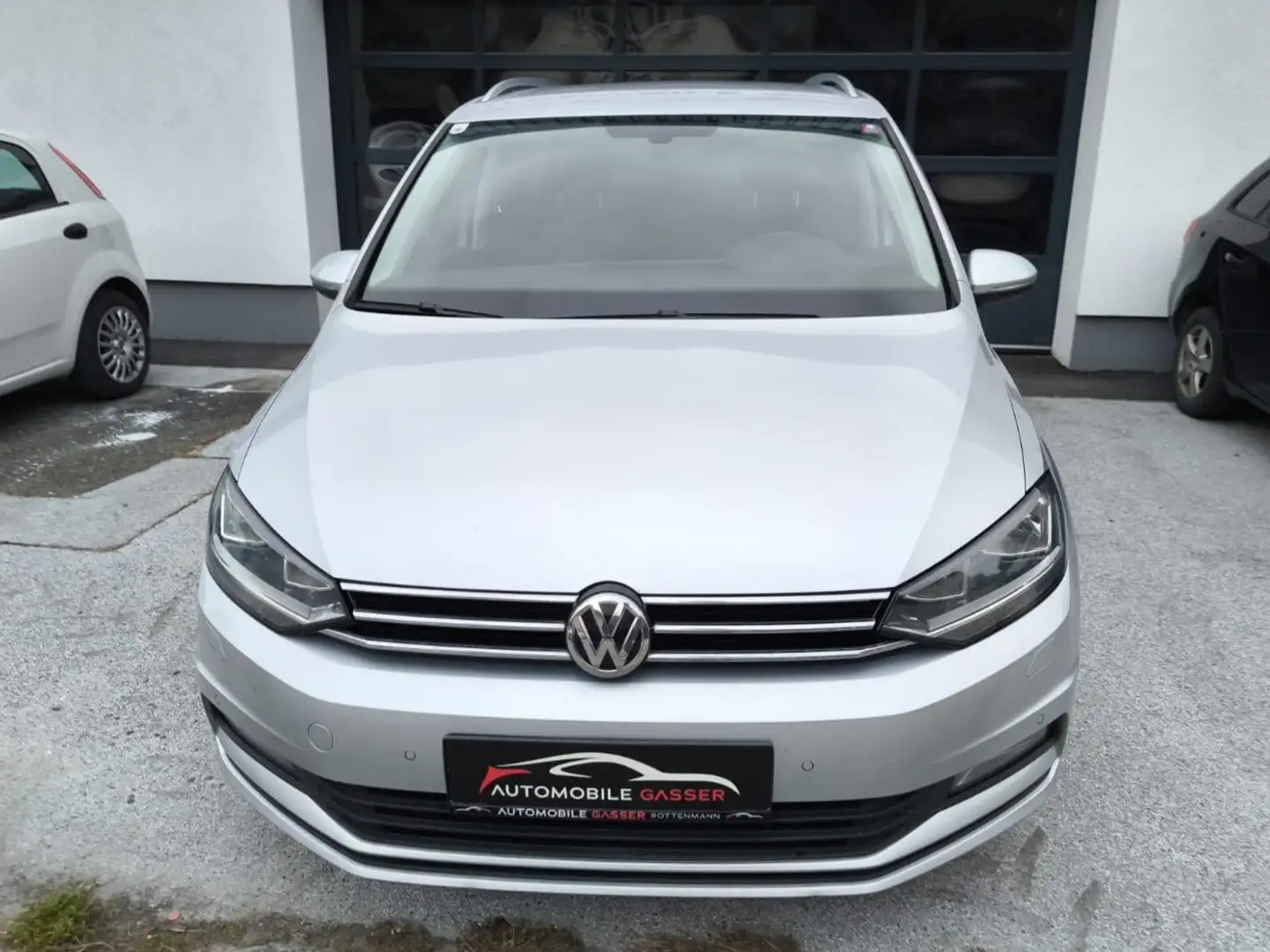 Volkswagen Touran Comfortline 1,6 SCR TDI *ACC*AHV*Sitzheizung* Silber - 2