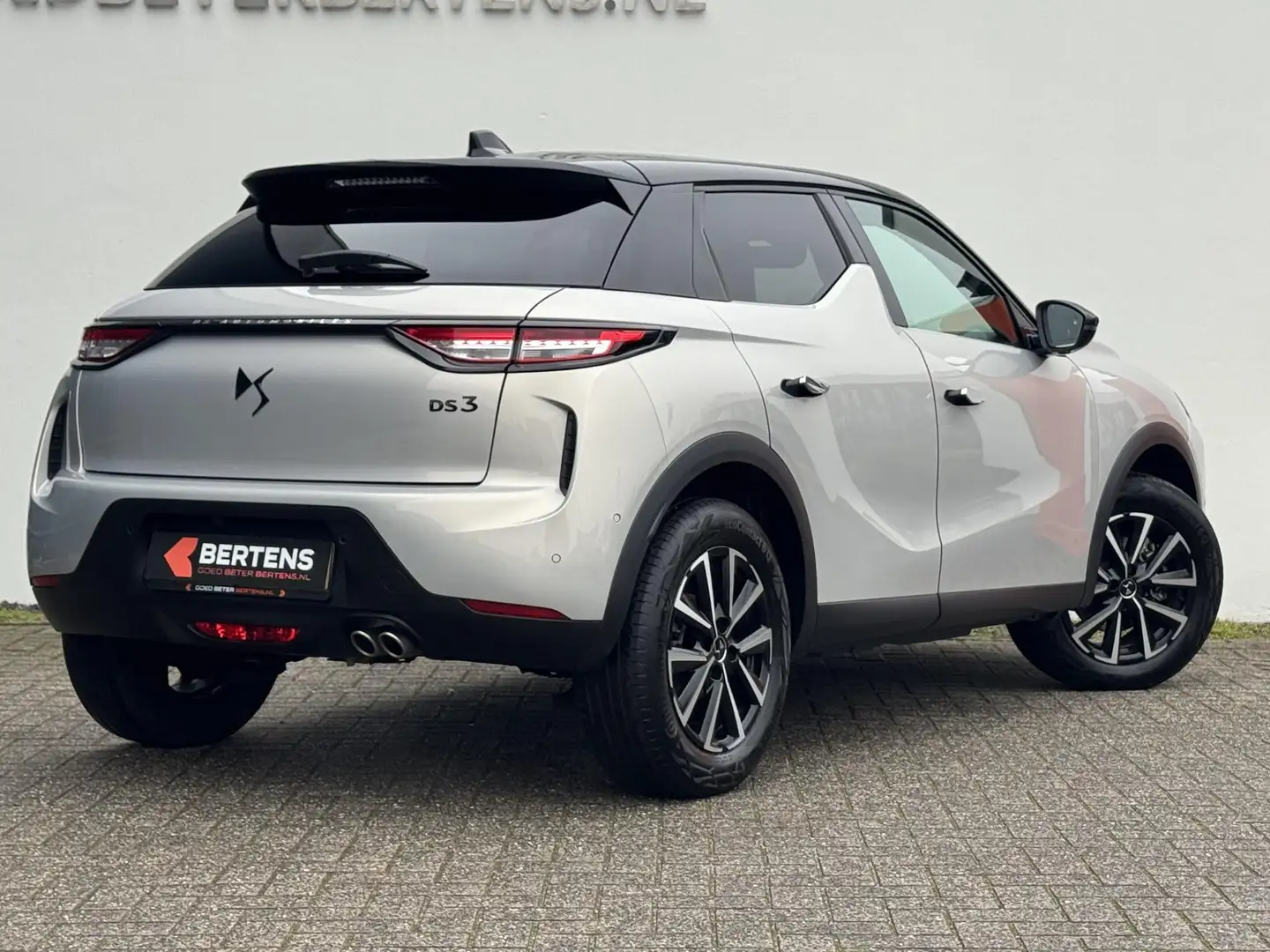 DS Automobiles DS 3 1.2 Hybrid 136 Performance Line | Pack Techno | Ze Grau - 2