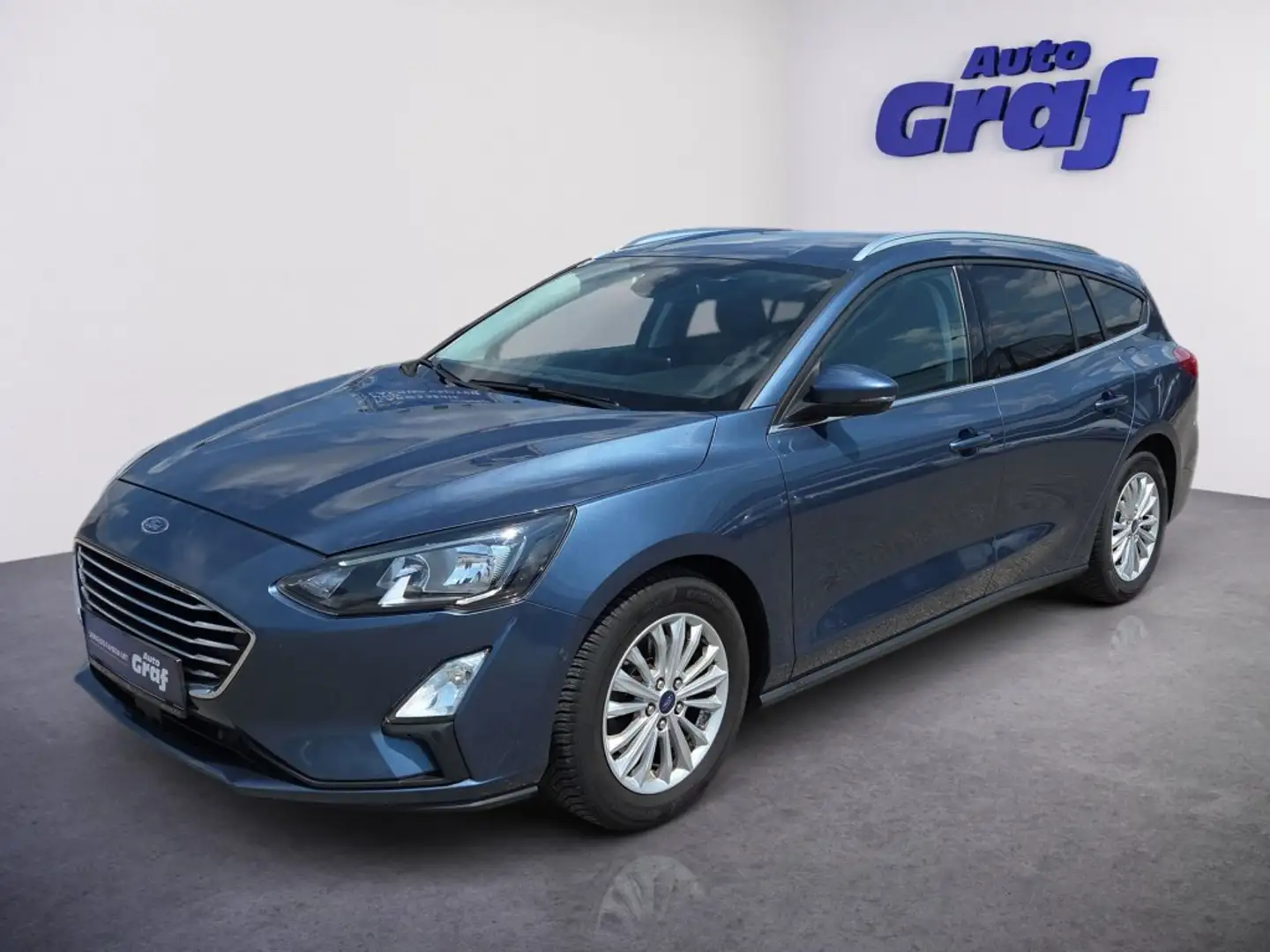 Ford Focus Traveller 1,5 EcoBlue Titanium Blau - 1
