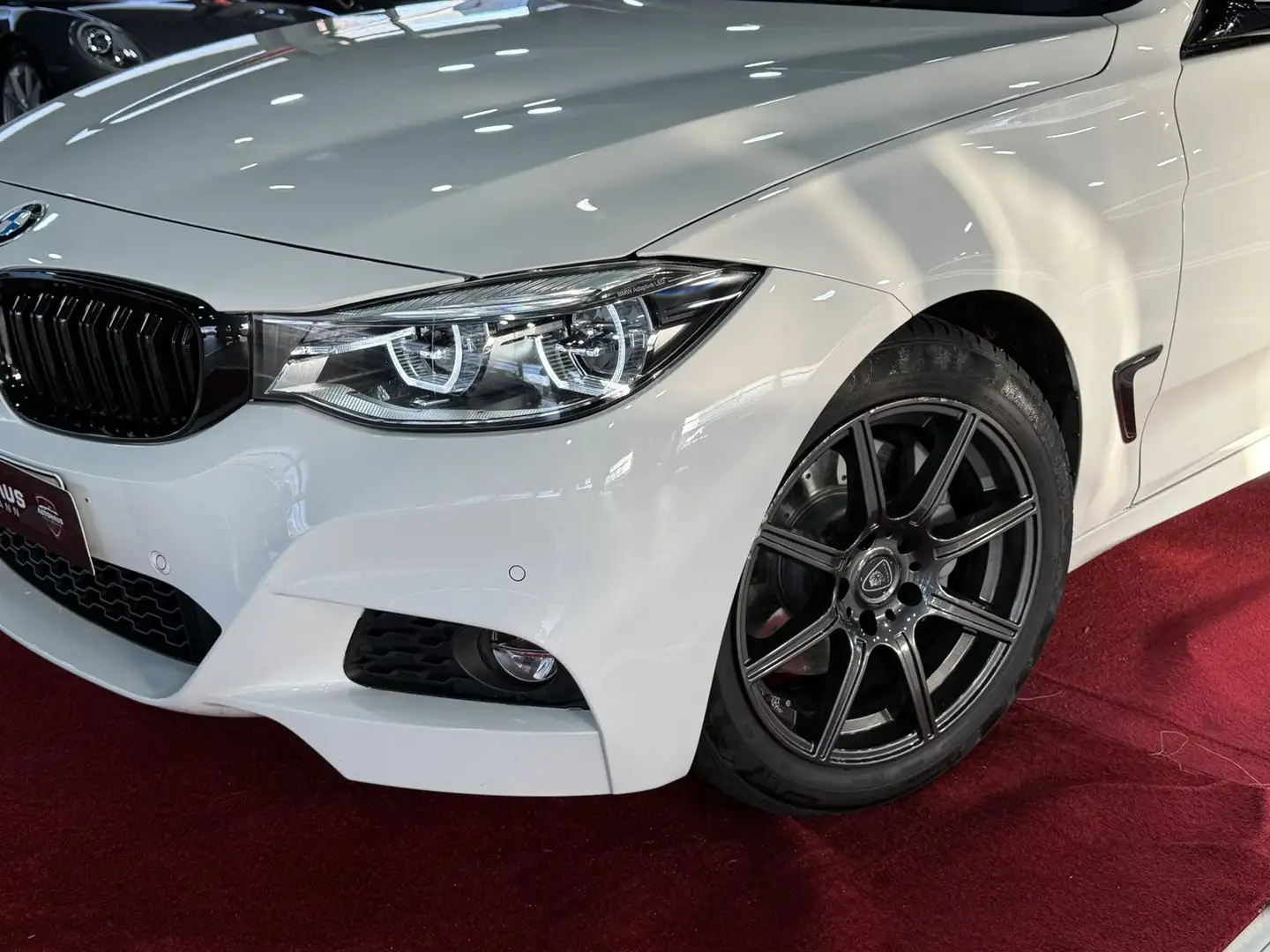 BMW 340 i M Sport+PANO+NAVI+RÜCKFAHRK.+LED+UVM. Weiß - 2