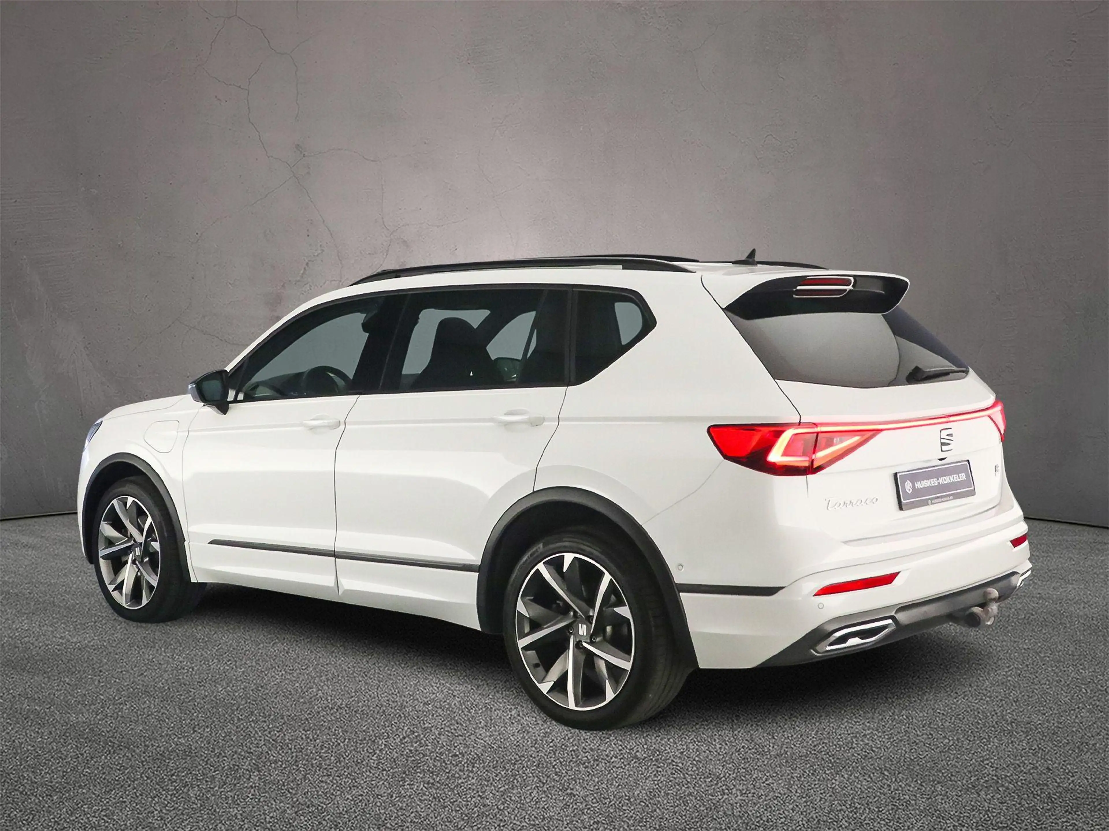 SEAT Tarraco FR Business Intense 1.4 TSI eHybrid 245pk DSG Auto — photo 3