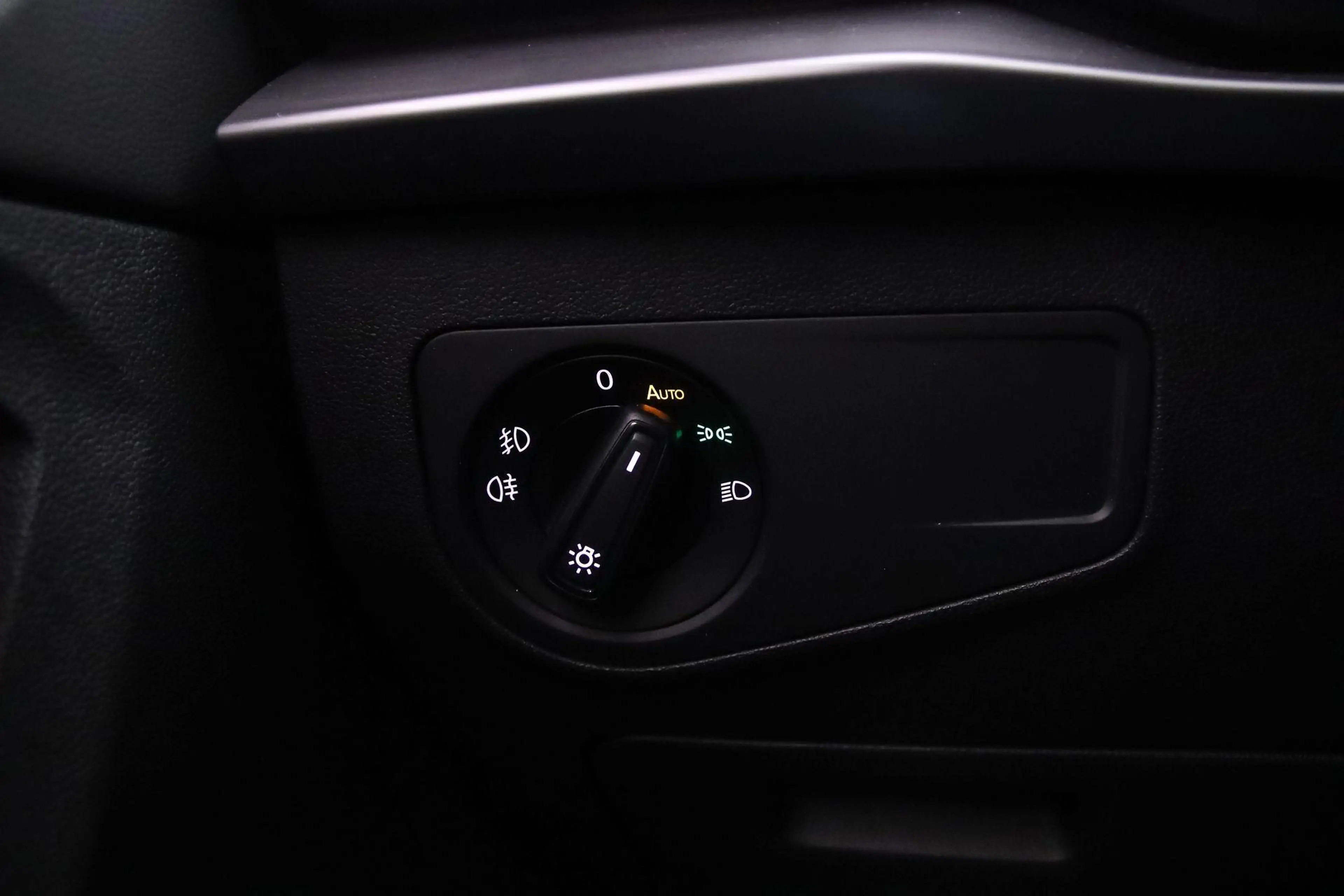 SEAT Tarraco FR Business Intense 1.4 TSI eHybrid 245pk DSG Auto — photo 13