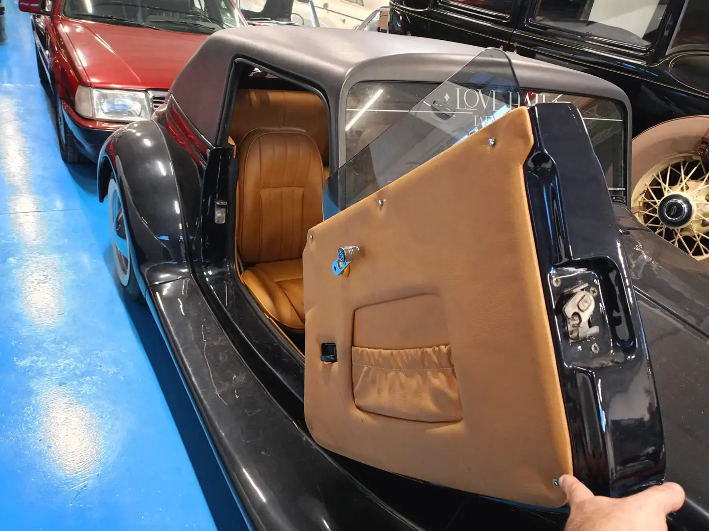 Ford PILGRIM Noir - 2