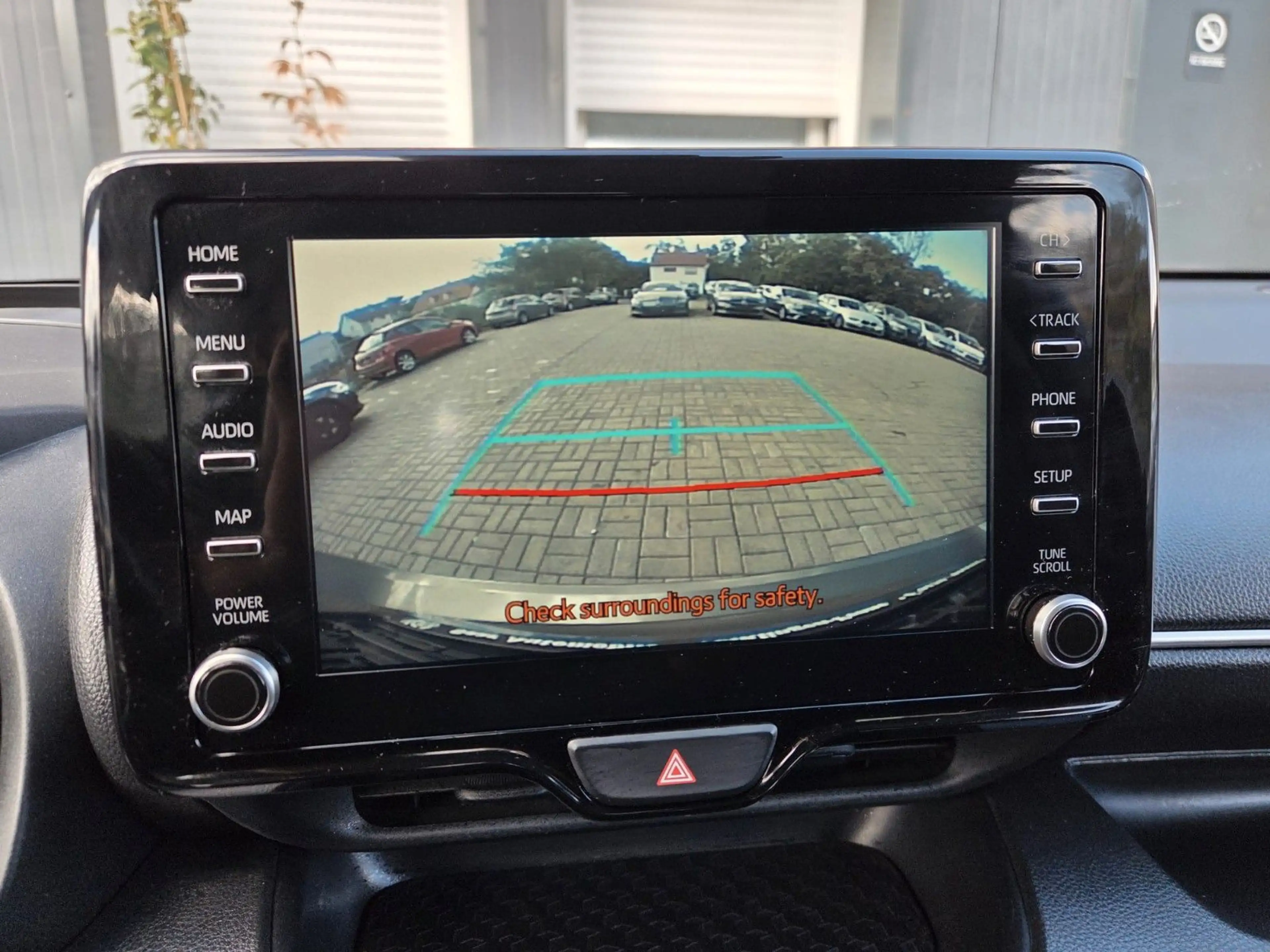Toyota Yaris Hybrid Style 1.5/KLIMAATM/NAVI/TEMPOMAT — photo 10