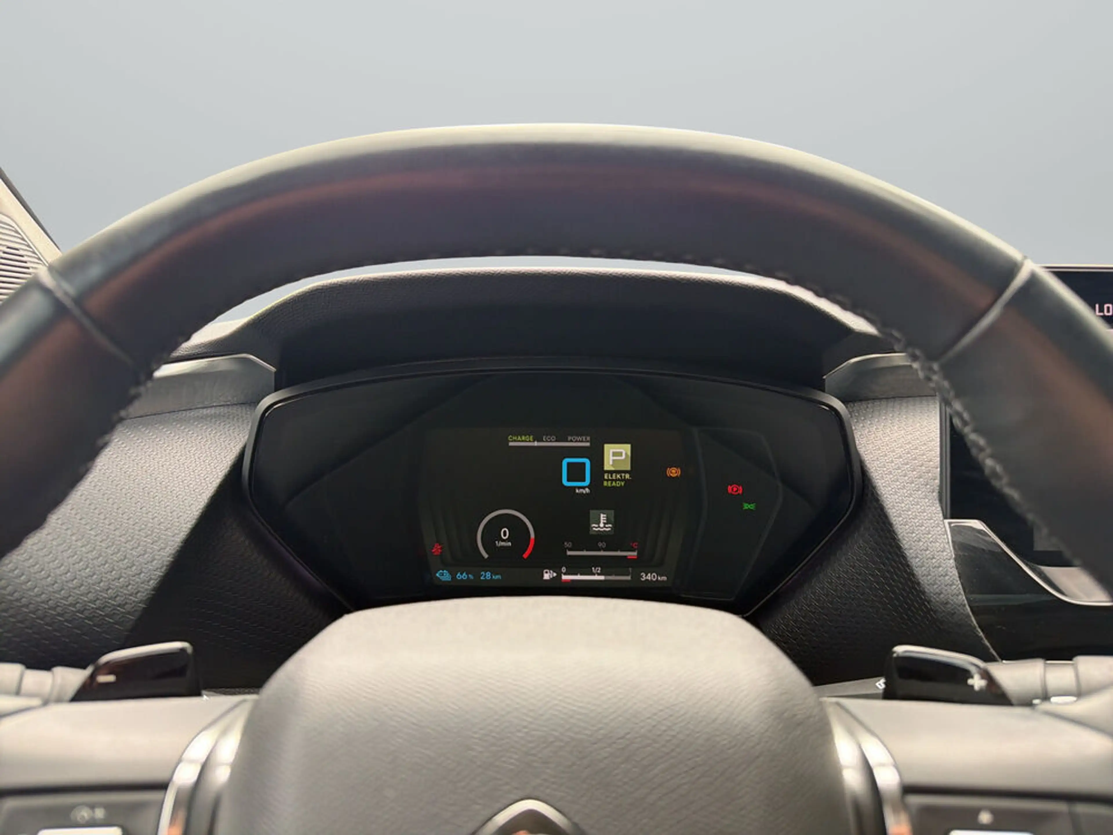 Citroen C5 X Shine Edition Hybrid — photo 12