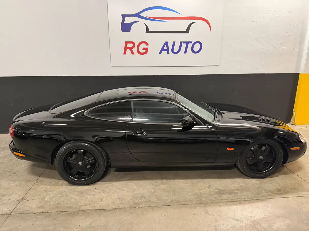 Jaguar XKR Coupe 4.0, foto 4