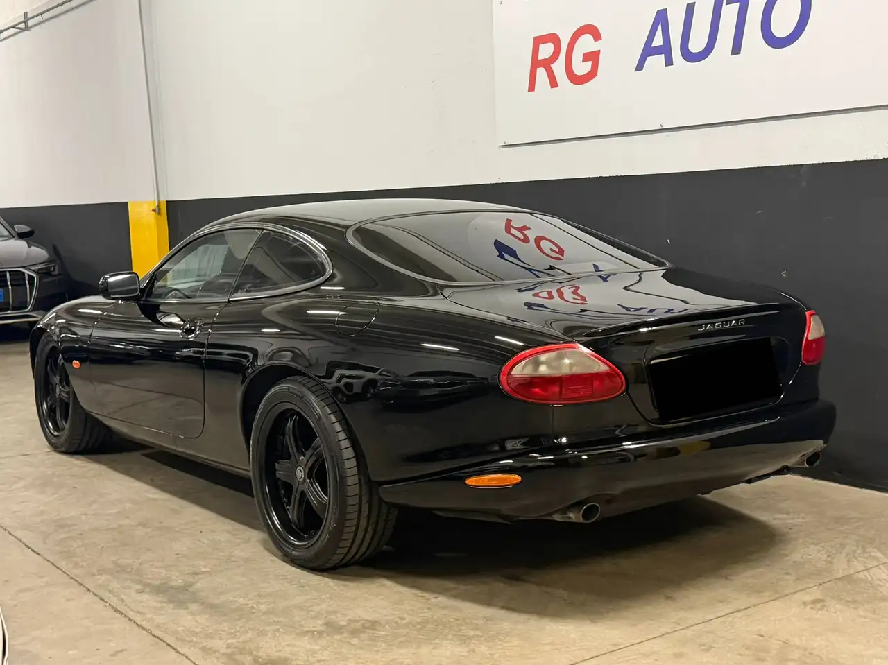 Jaguar XKR Coupe 4.0, foto 6