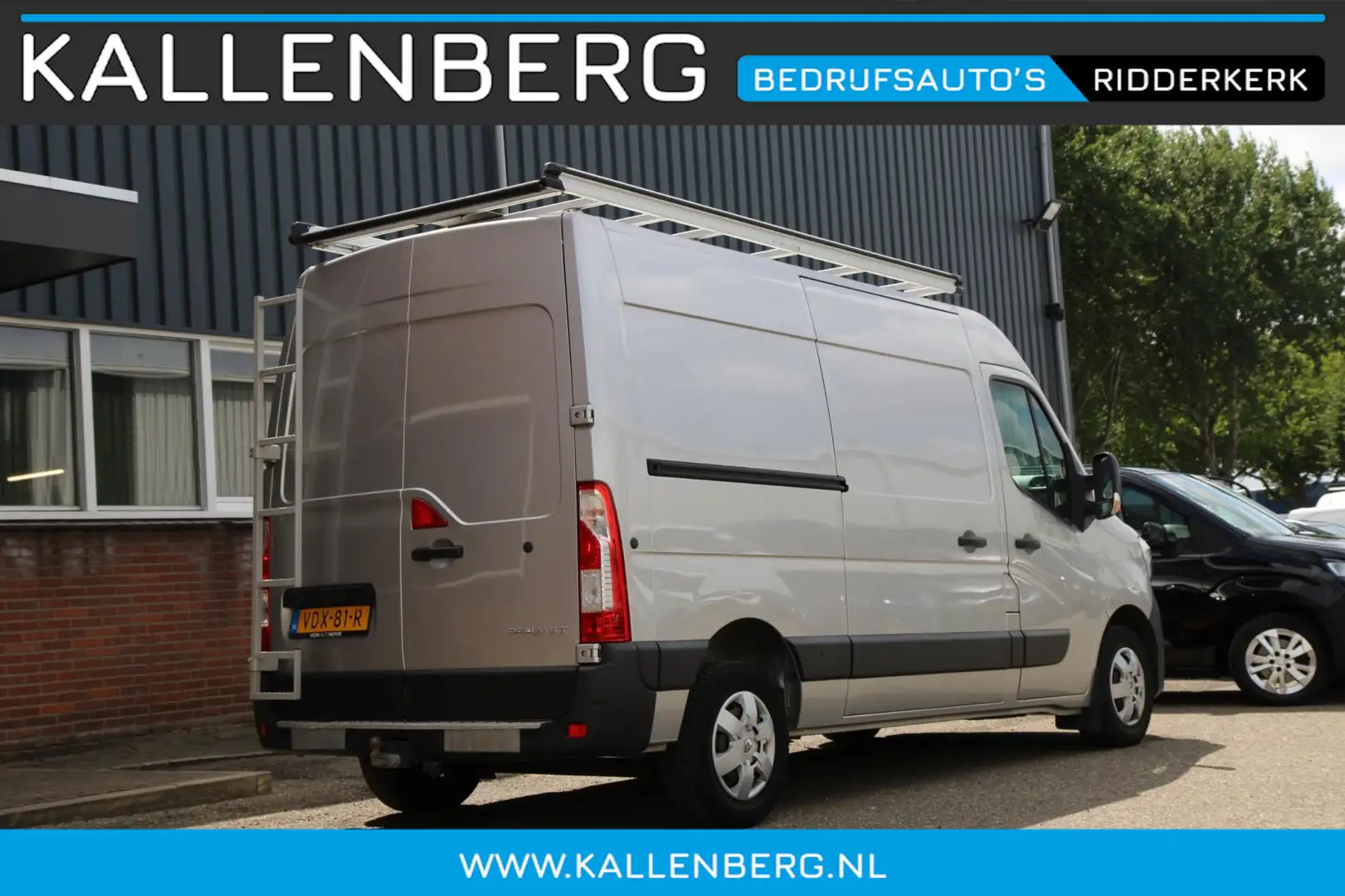 Renault Master T35 2.3 dCi 180PK L2H2 Energy / Camera / App conne Grey - 2