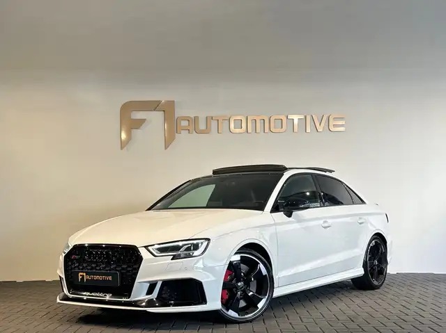 Audi RS3 Limousine 2.5 TFSI quattro Pano|RS Seat|B&O|Keyles