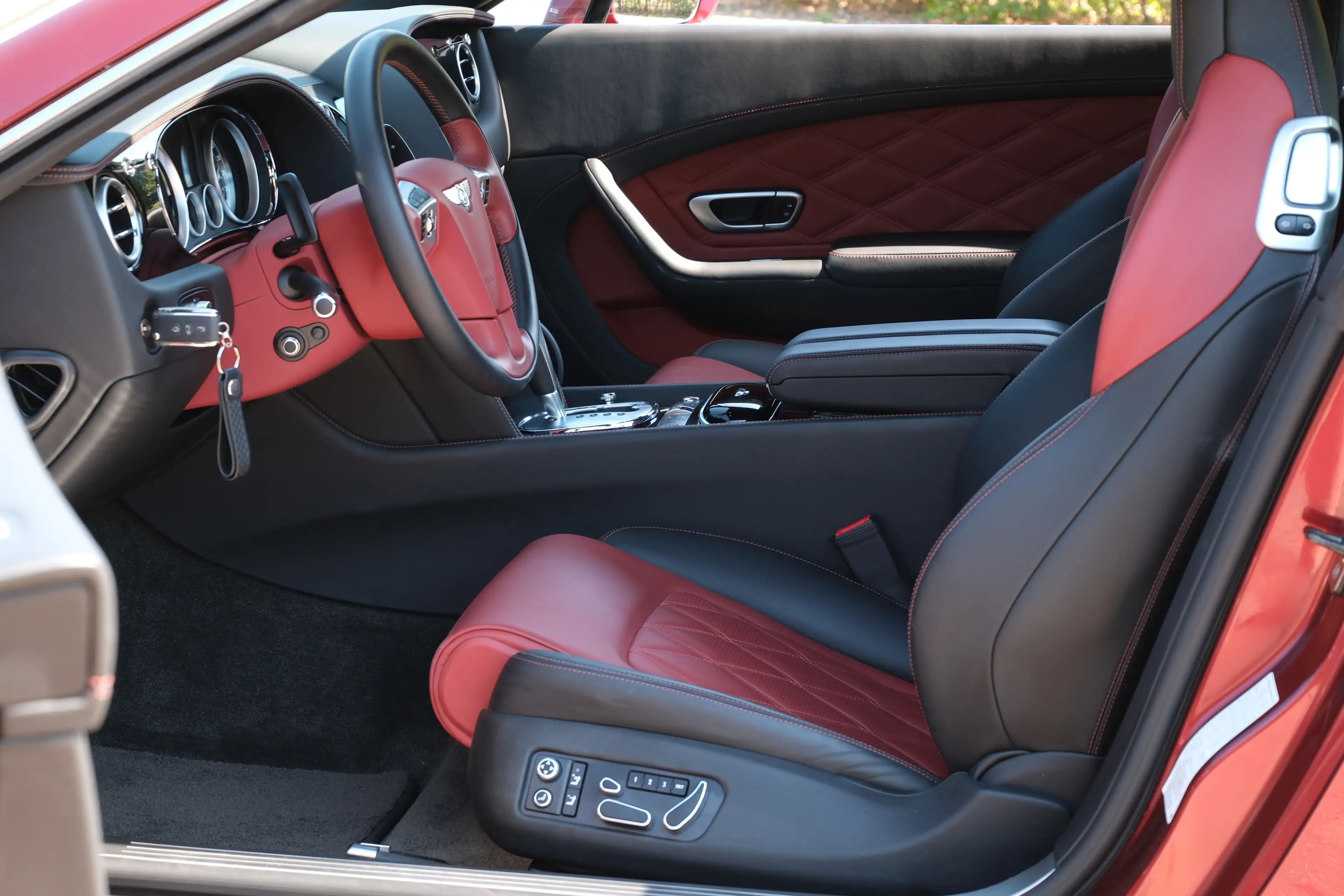 Bentley Continental GTC Continental GTC Speed W12*Carbon*Massage*CAM*TOP — photo 14