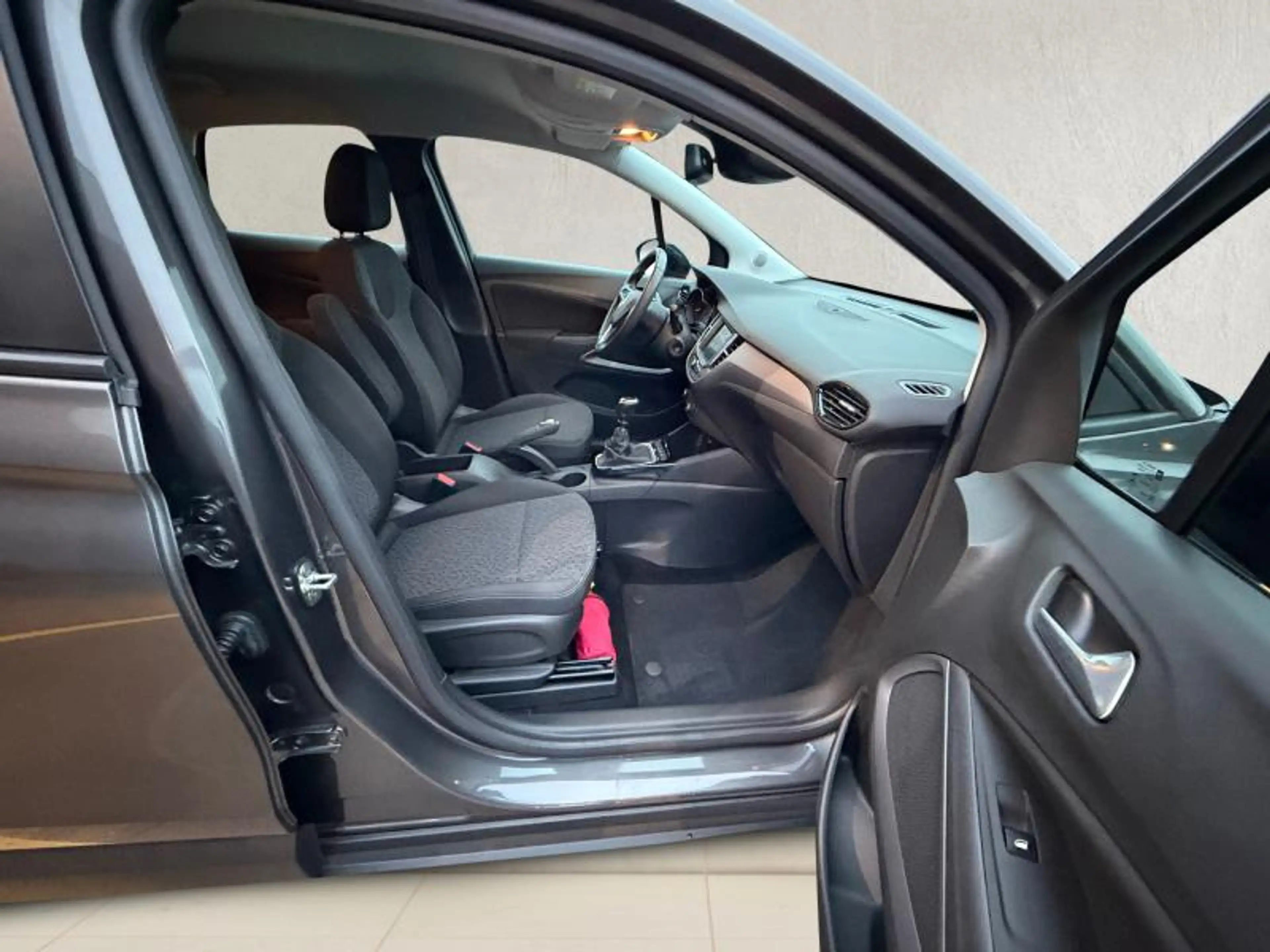 Opel Crossland Edition — photo 15