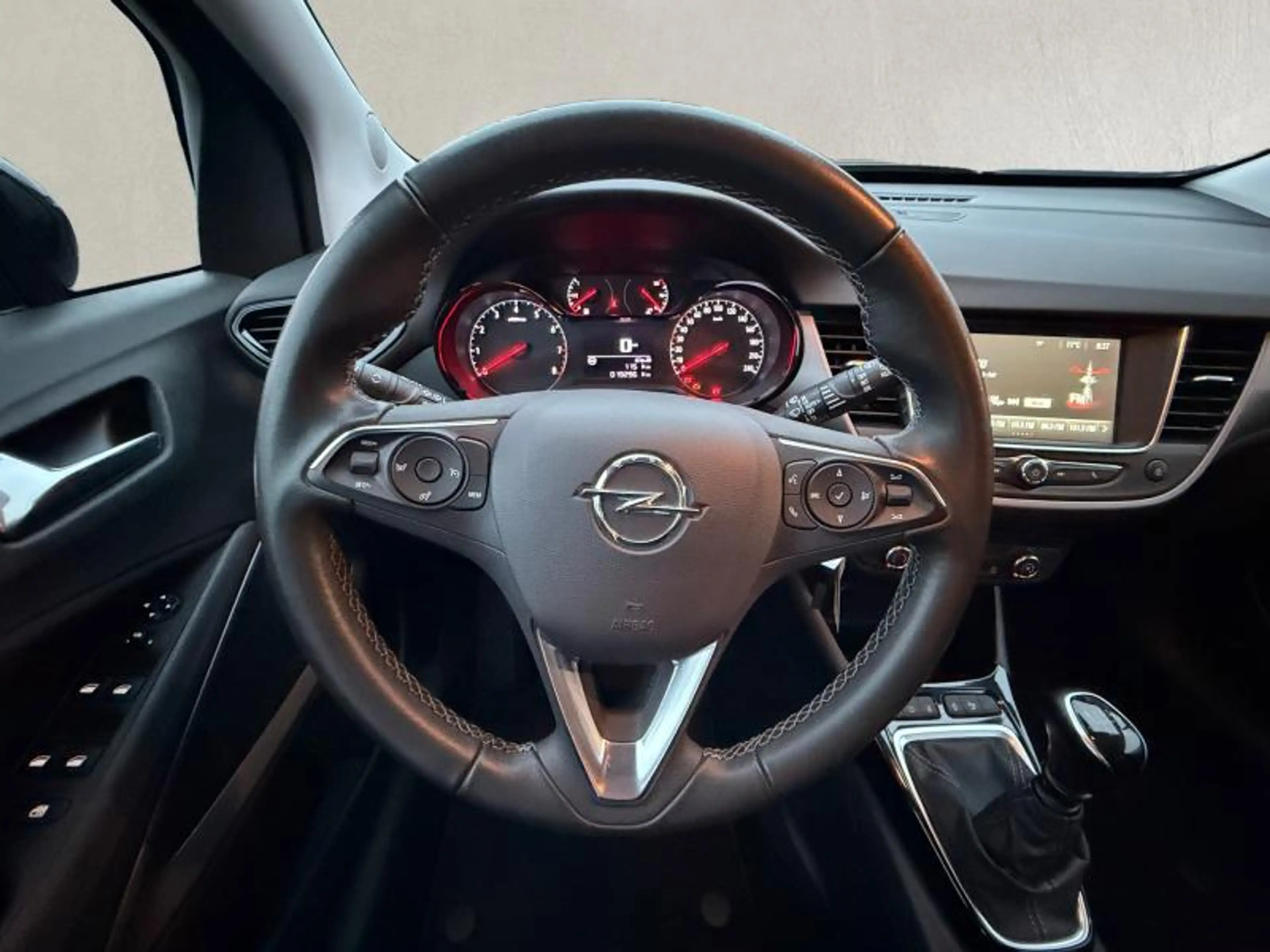 Opel Crossland Edition — photo 12