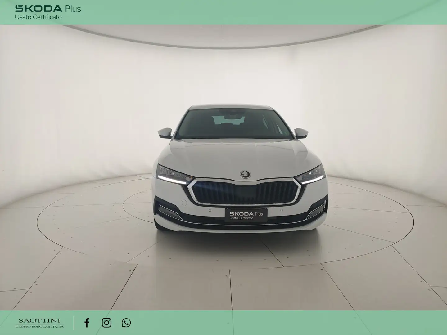 Skoda Octavia 1.4 TSI Phev Style DSG Weiß - 2