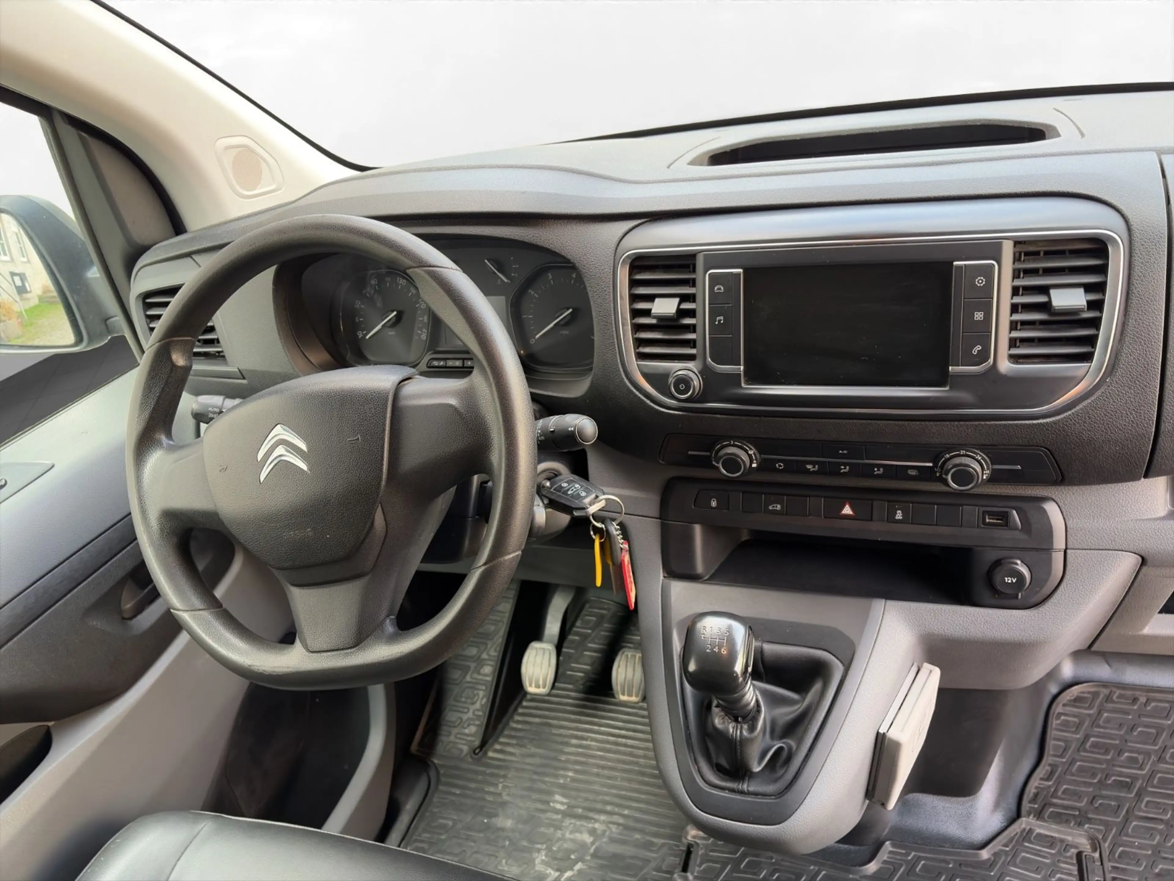 Citroen Jumpy Kasten Business XL TÜV Inspektion Neu — photo 13