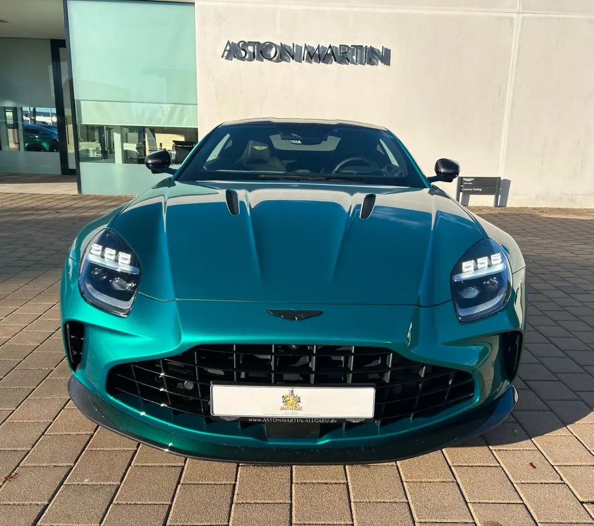 Aston Martin V8 Vantage Next Generation / Podium Green Vert - 2