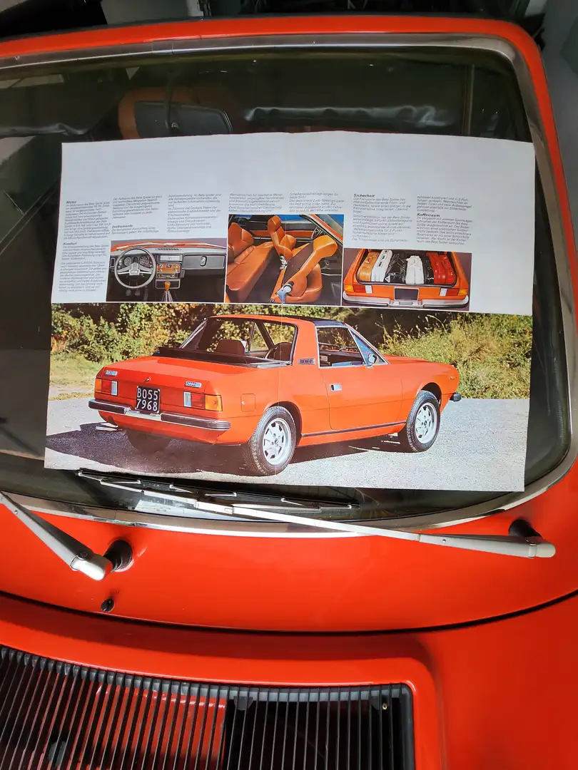 Lancia Beta Spider 2000 Orange - 1