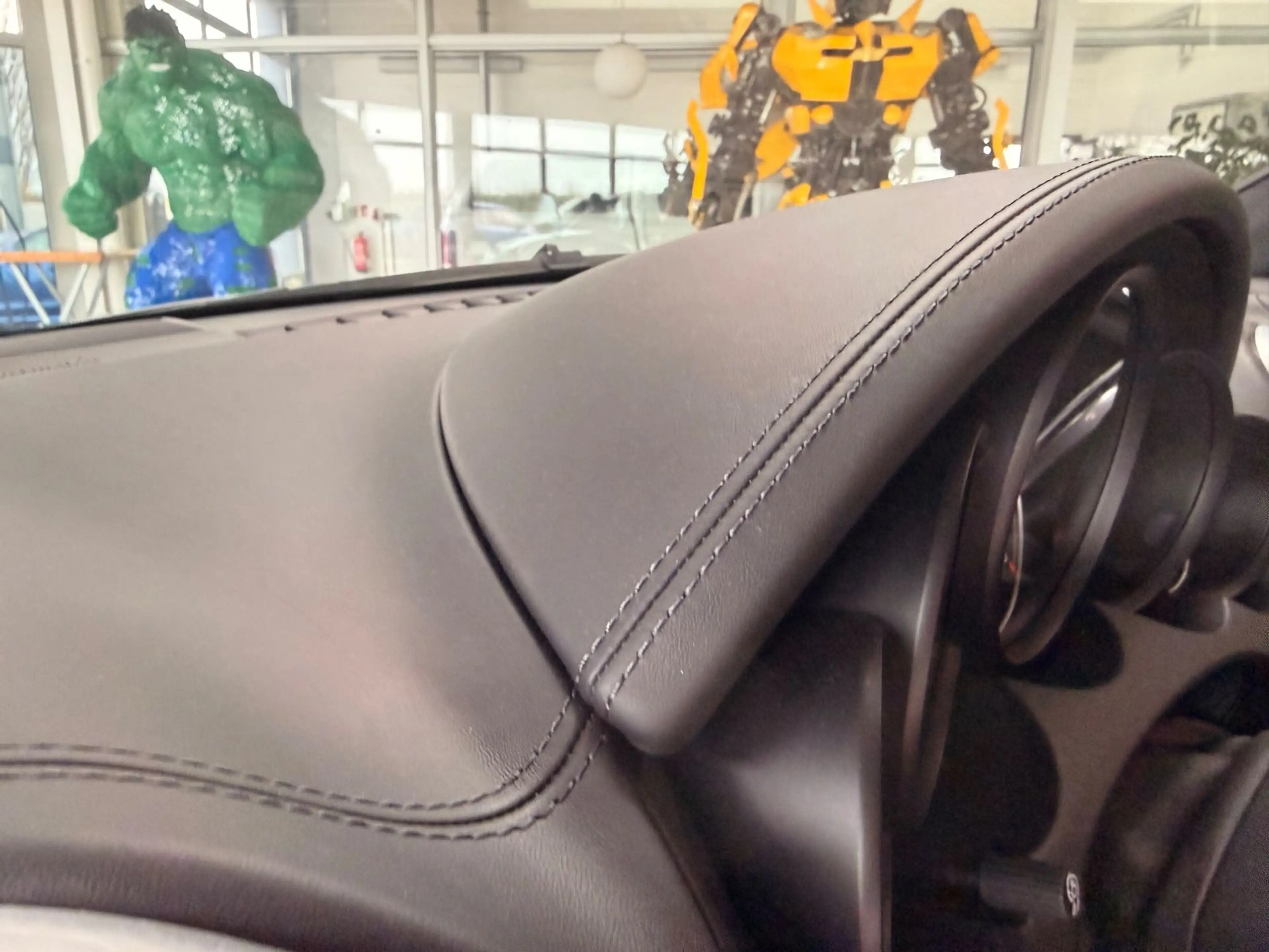 Porsche Cayenne Turbo S Burmester Approved 21 PCCB — photo 10