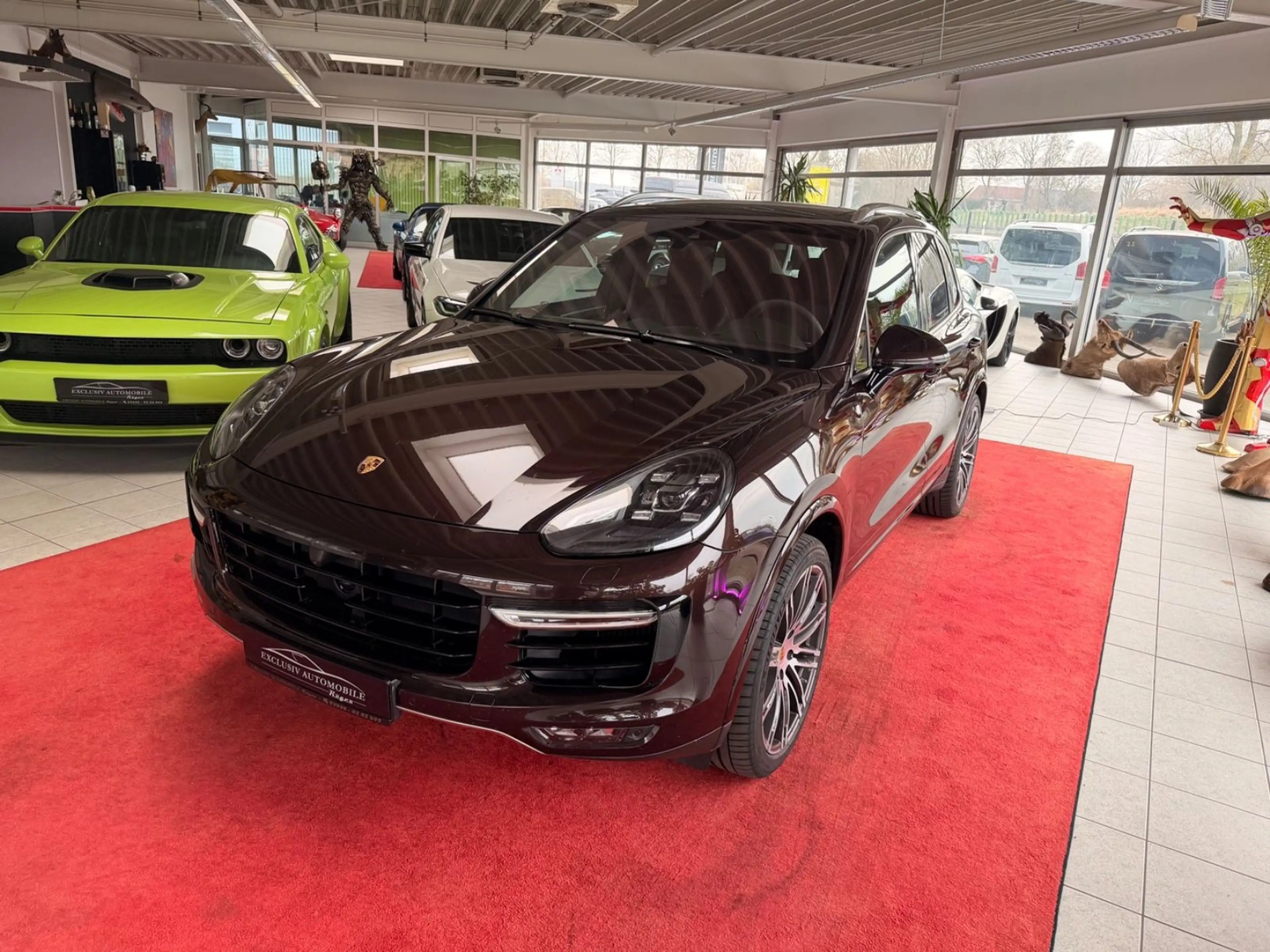 Porsche Cayenne Turbo S Burmester Approved 21 PCCB — photo 2