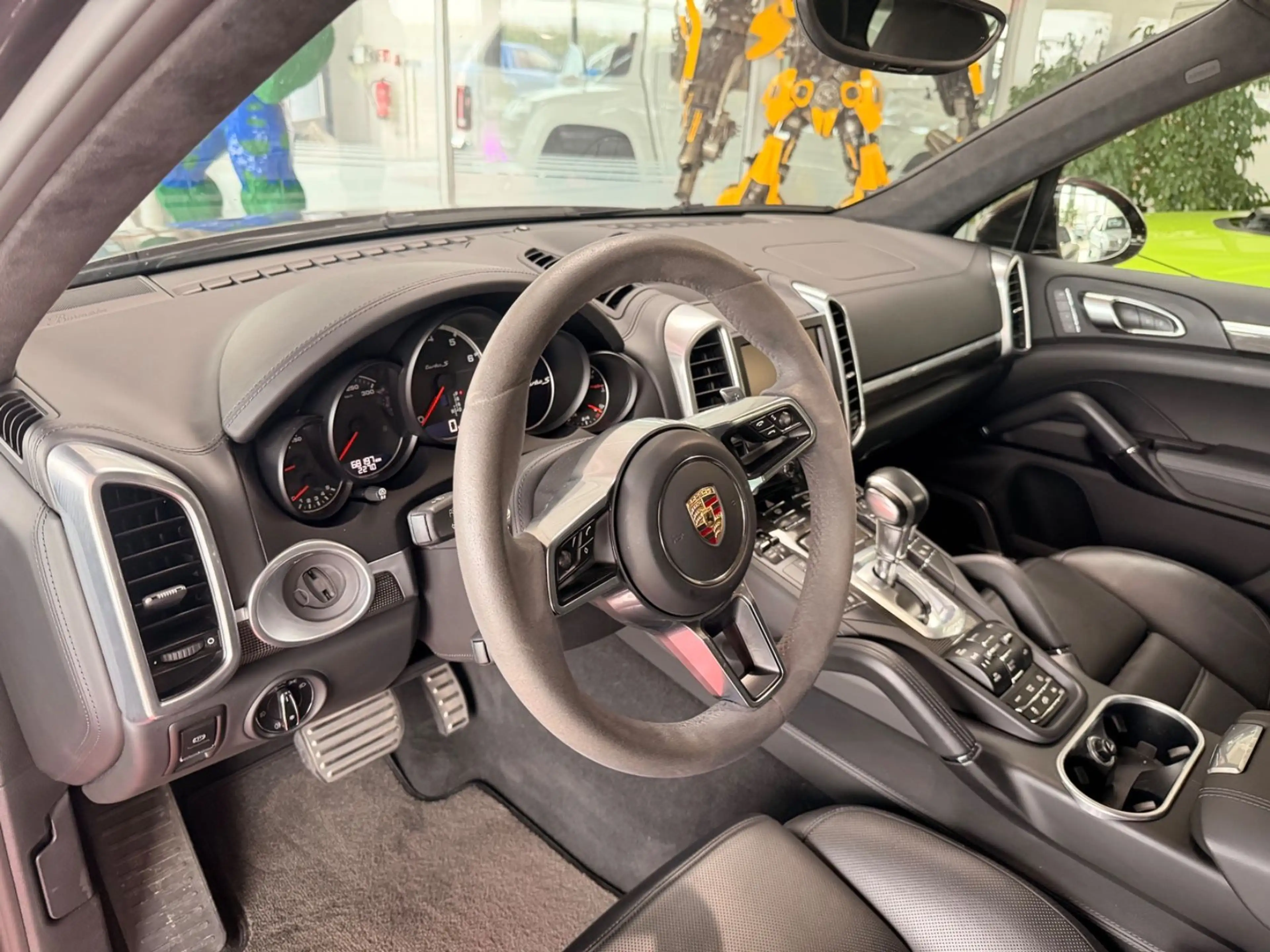 Porsche Cayenne Turbo S Burmester Approved 21 PCCB — photo 7