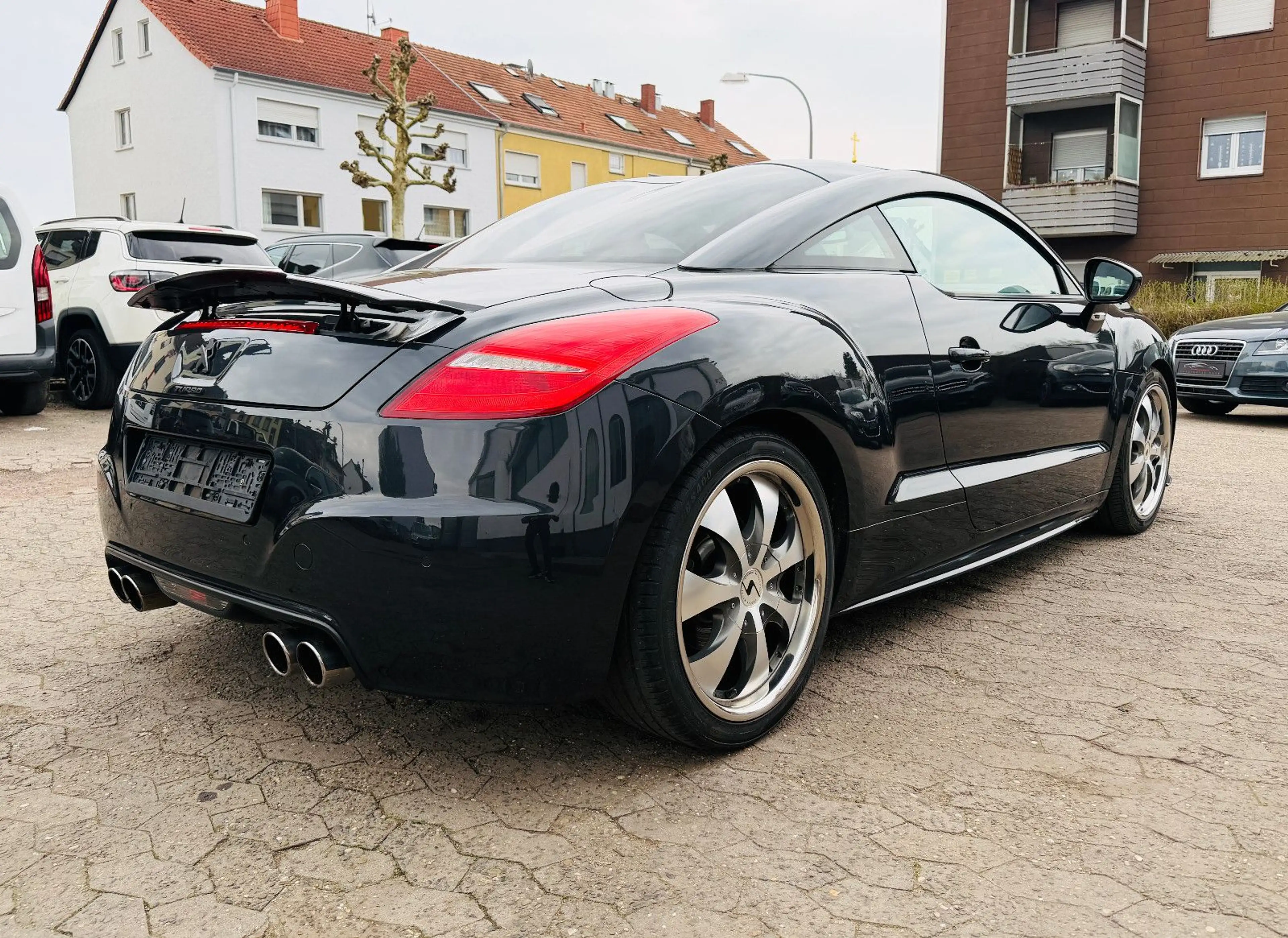 Peugeot RCZ 1.6 155 THP Xenon Leder Tempomat SHZG PDC — photo 6