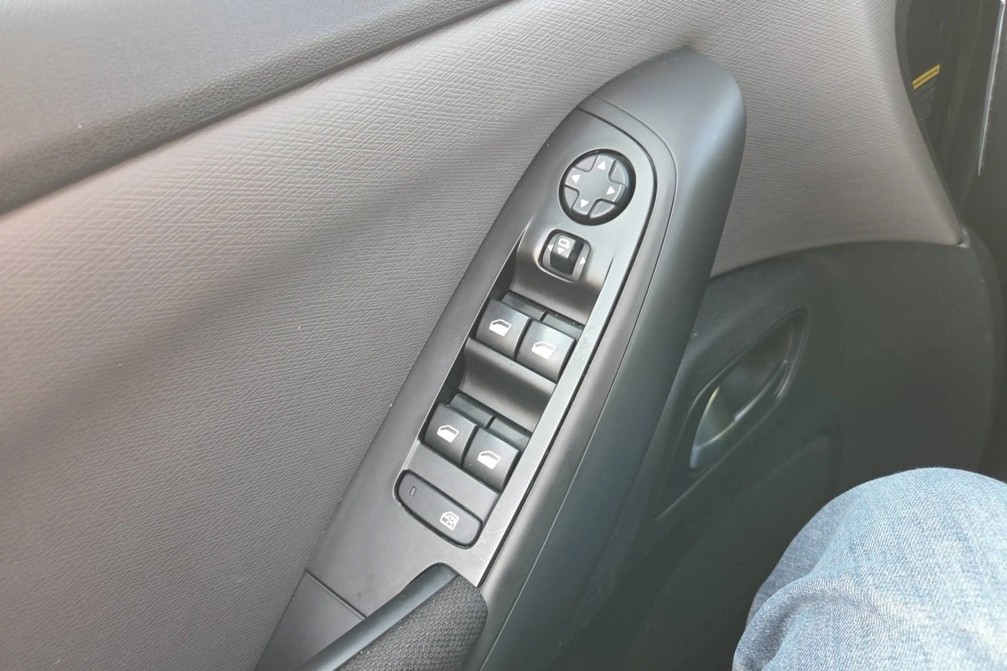 Citroen Grand C4 SpaceTourer Grand C4 SpaceTourer 1.5 BlueHDi 7 PLACES — photo 13