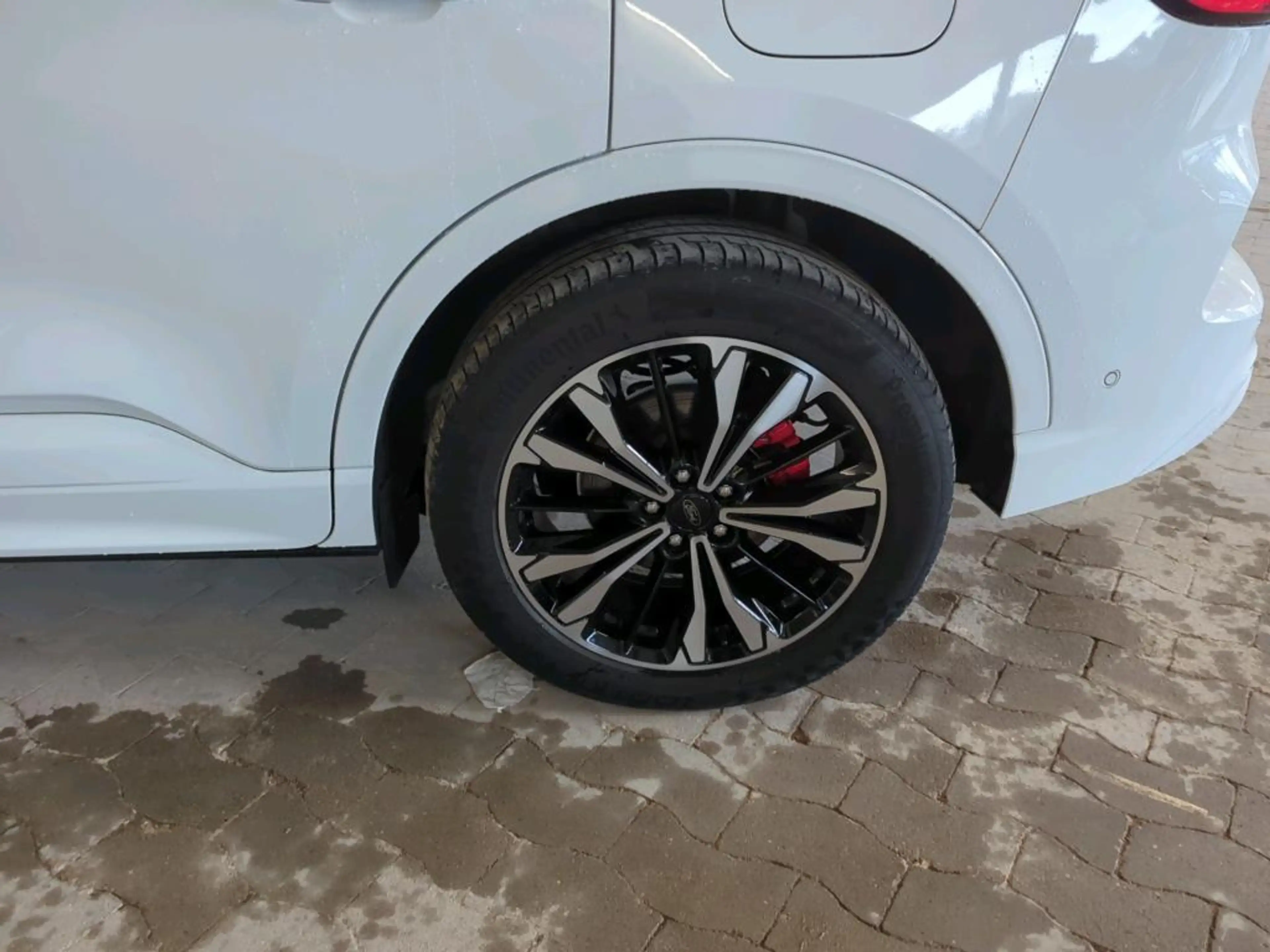 Ford Kuga 2.5 PHEV ST-Line X 225pk Adaptieve Cruise | Winter — photo 12