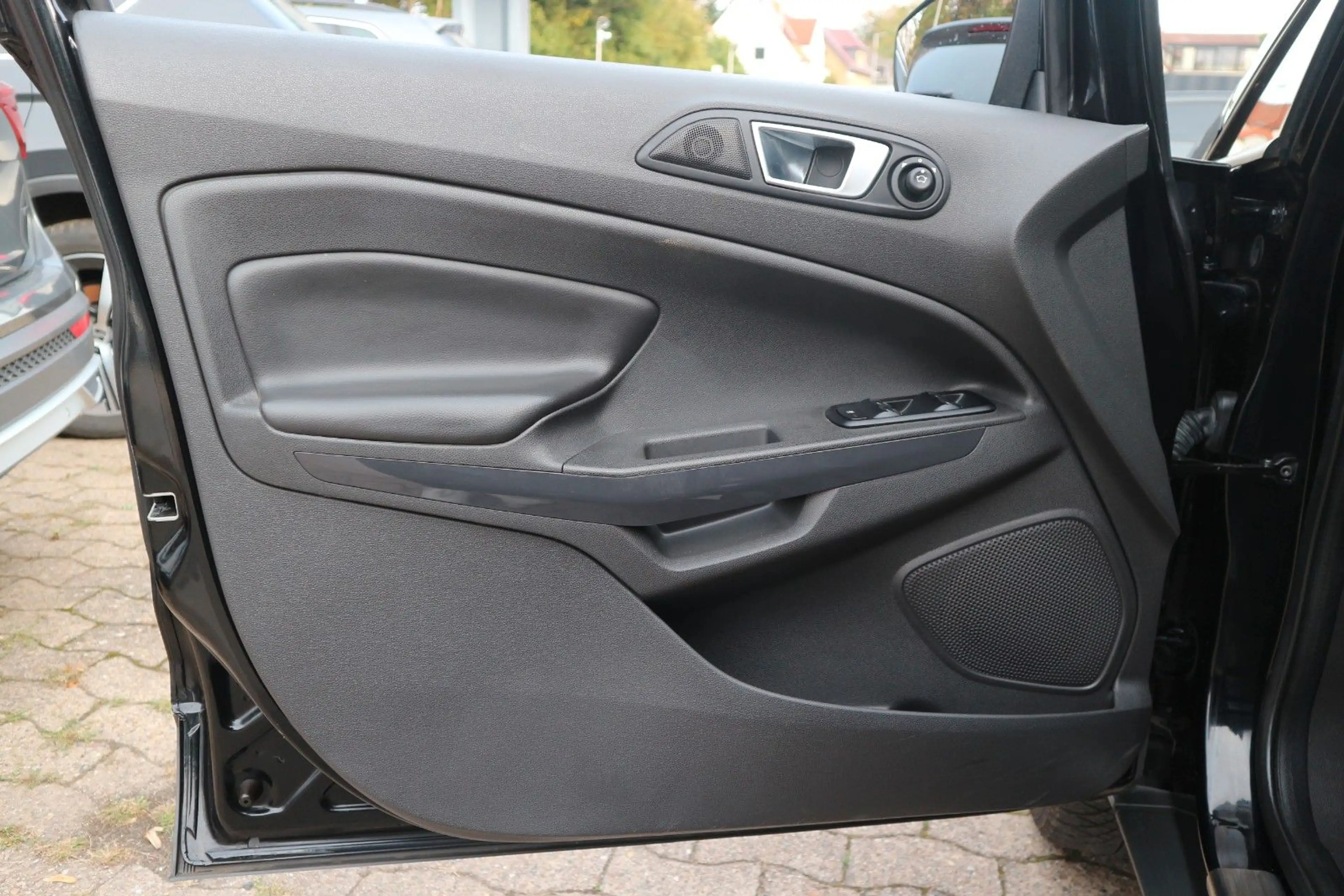 Ford EcoSport Titanium *2.HD|RFK|PDC|NAVI|KLIMA|SHZ* — photo 9