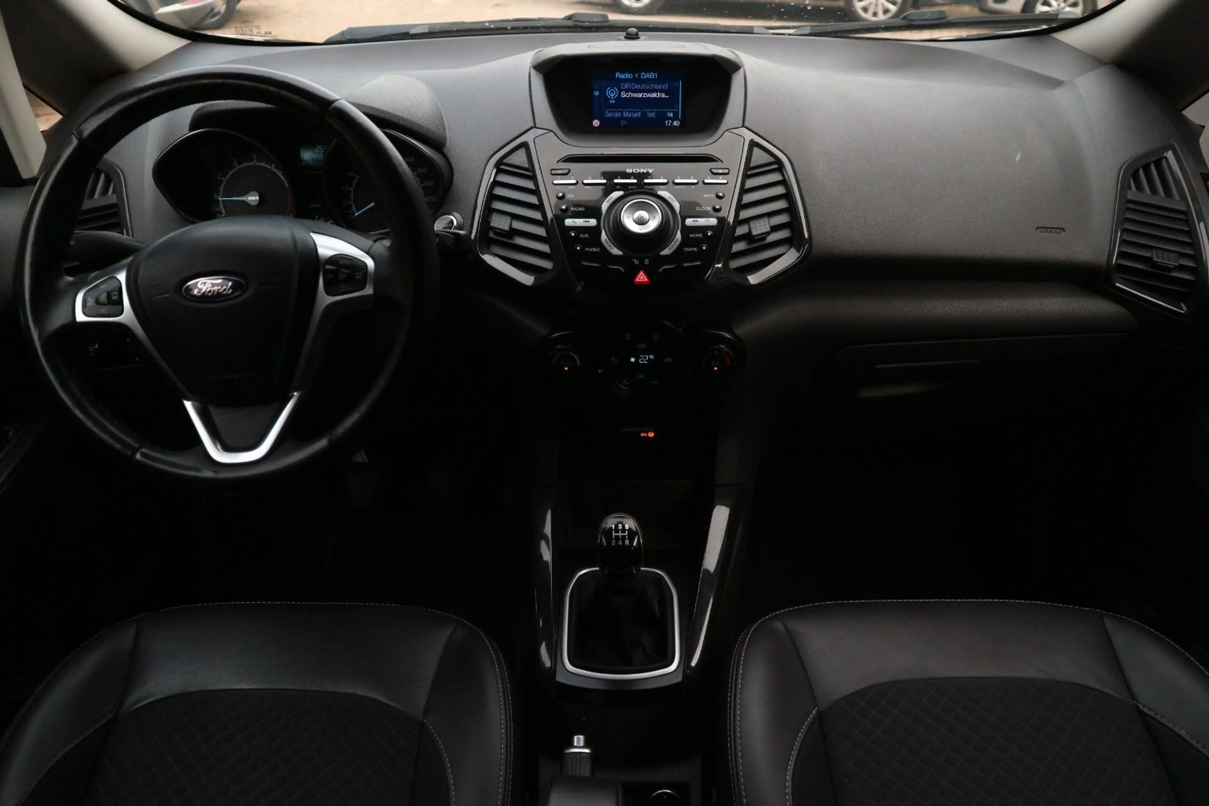 Ford EcoSport Titanium *2.HD|RFK|PDC|NAVI|KLIMA|SHZ* — photo 11