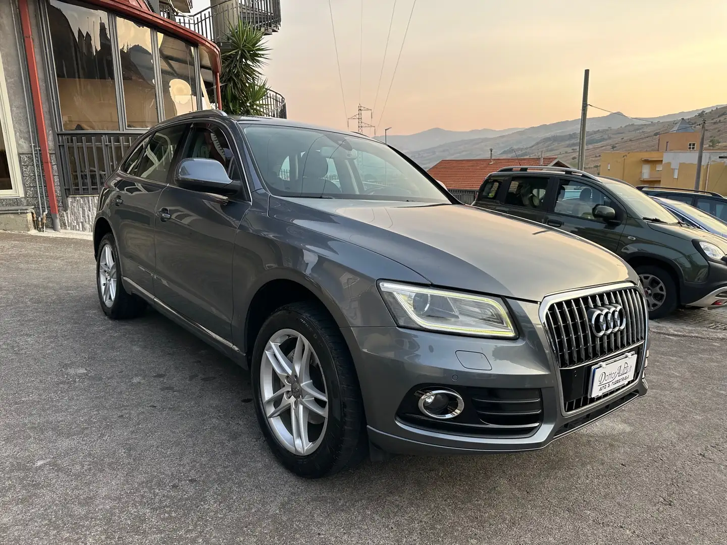 Audi Q5 2.0 tdi Advanced quattro 177cv Grigio - 1