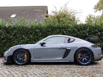 718 Cayman 718 GT4 RS wie NEU Weissach NP216