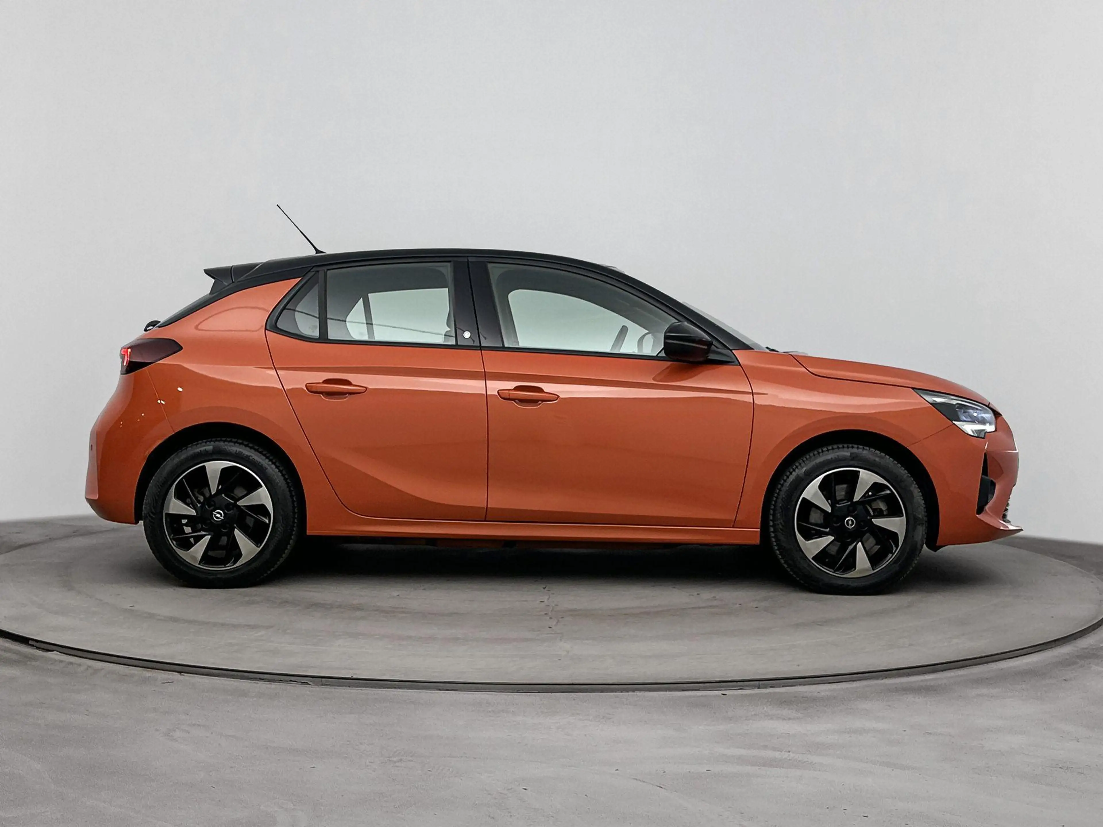 Opel Corsa-e GS Line 50kWh | 1ste eigenaar | ACCU 92% | Parkeer — photo 6