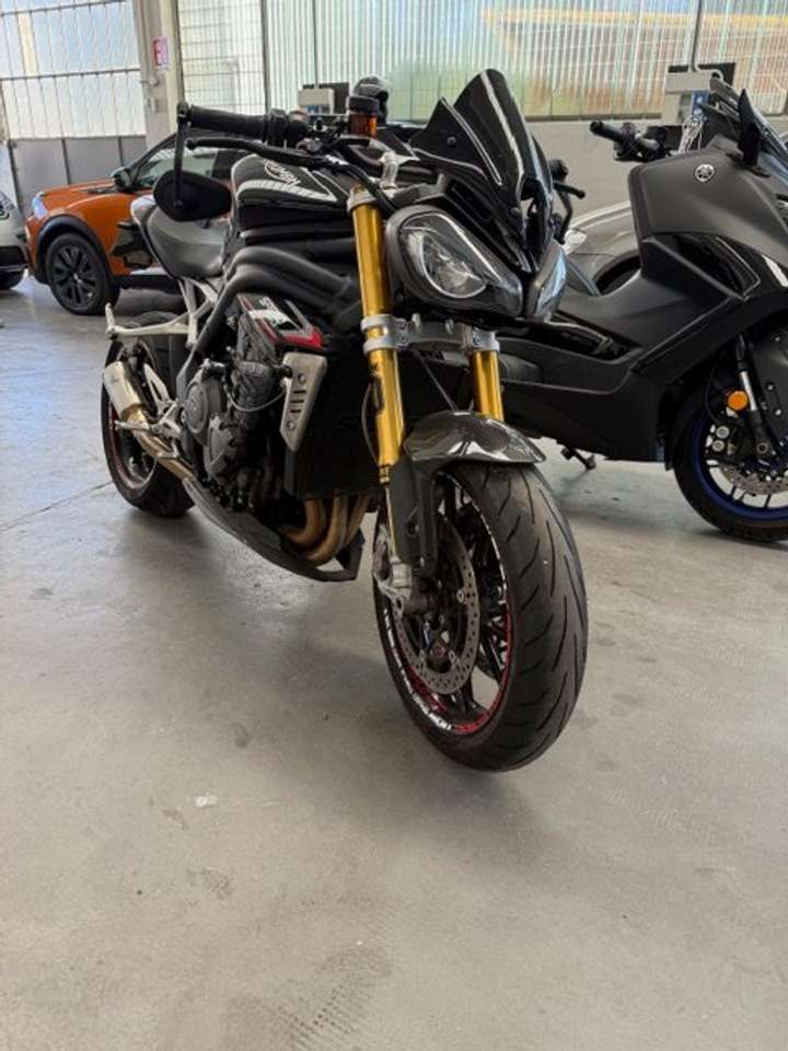 Triumph Speed Triple 1200 RS 1200 rs