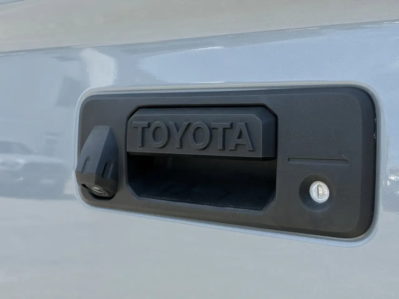 Toyota Tundra снимка Toyota Tundra