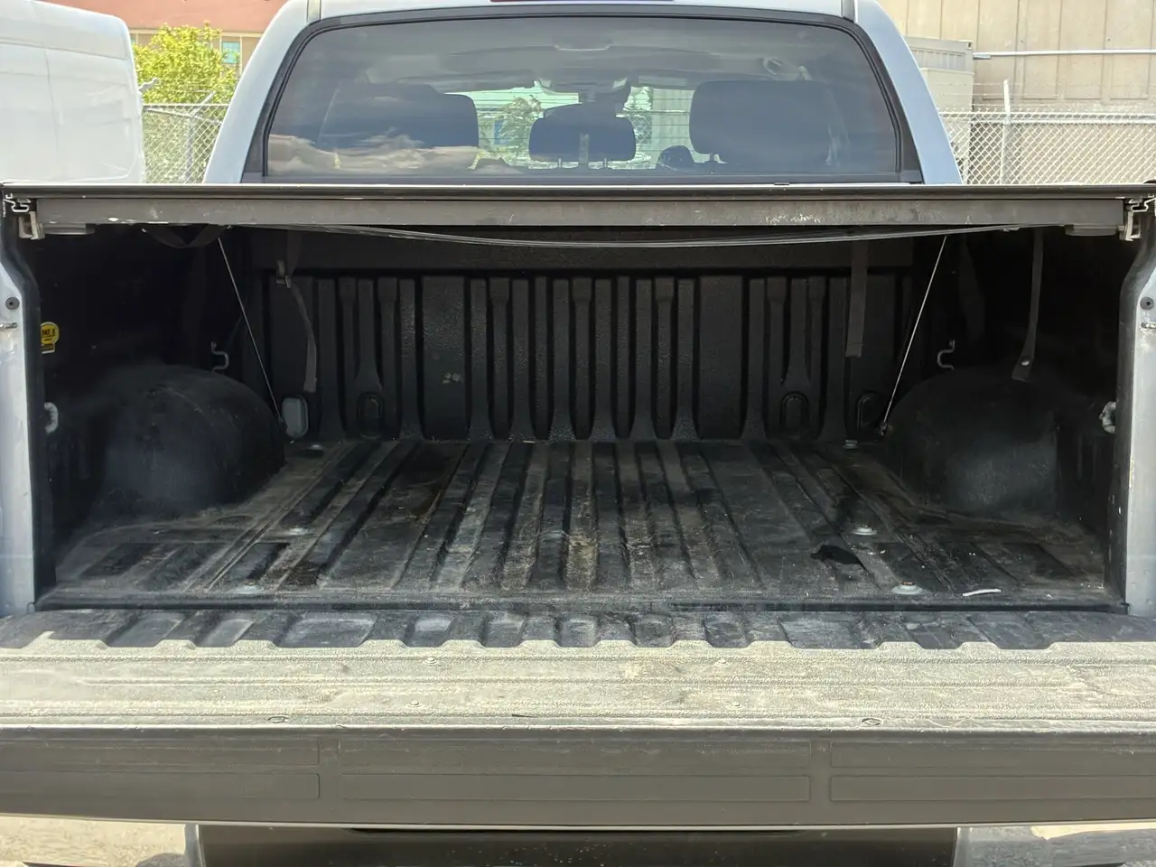 Toyota Tundra снимка Toyota Tundra