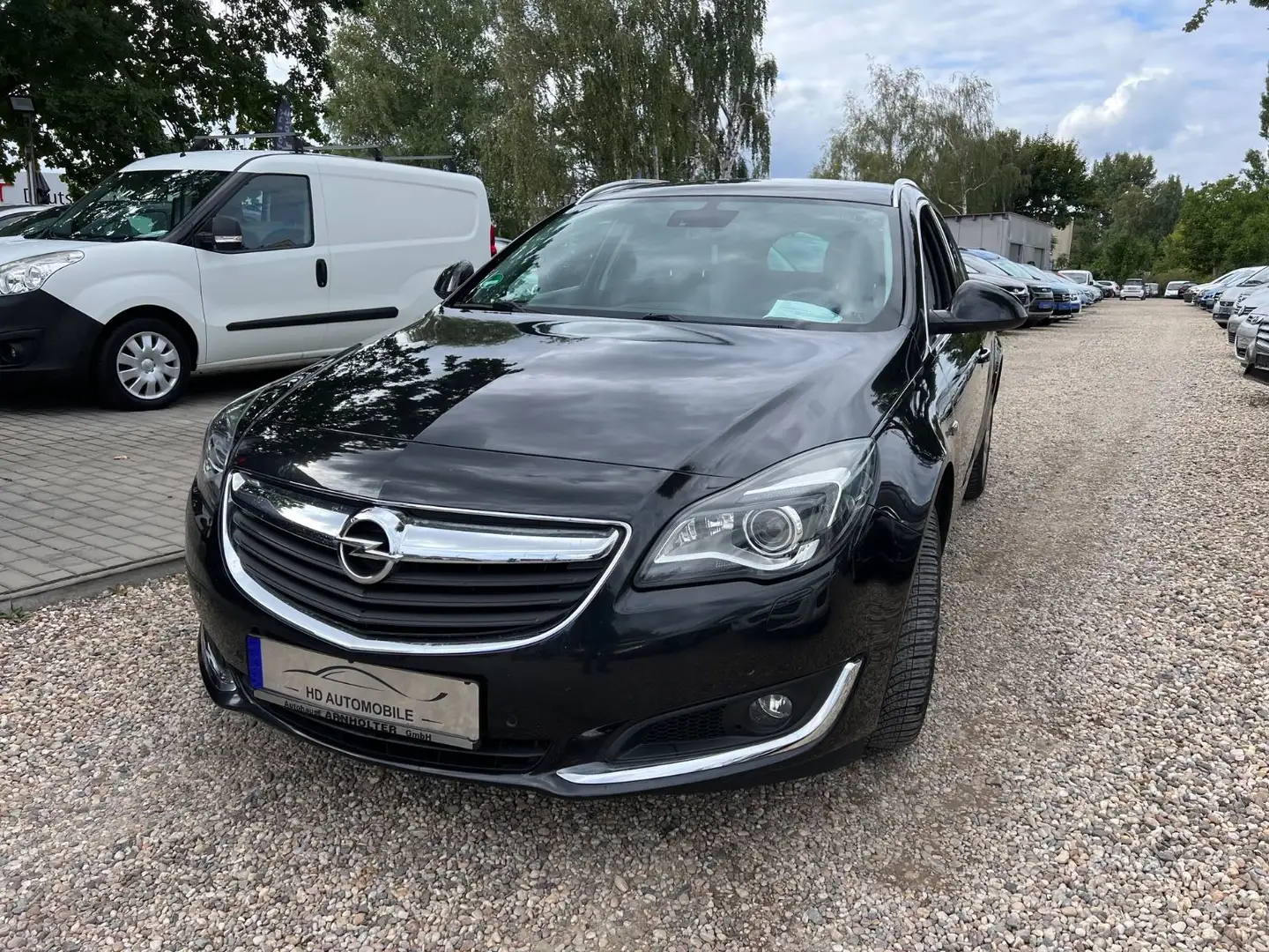 Opel Insignia A Sports Tourer Innovation, AUTOMATIK Schwarz - 1