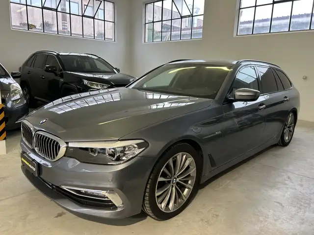 BMW 530 IVA INCLUSA 530d Touring Titanium