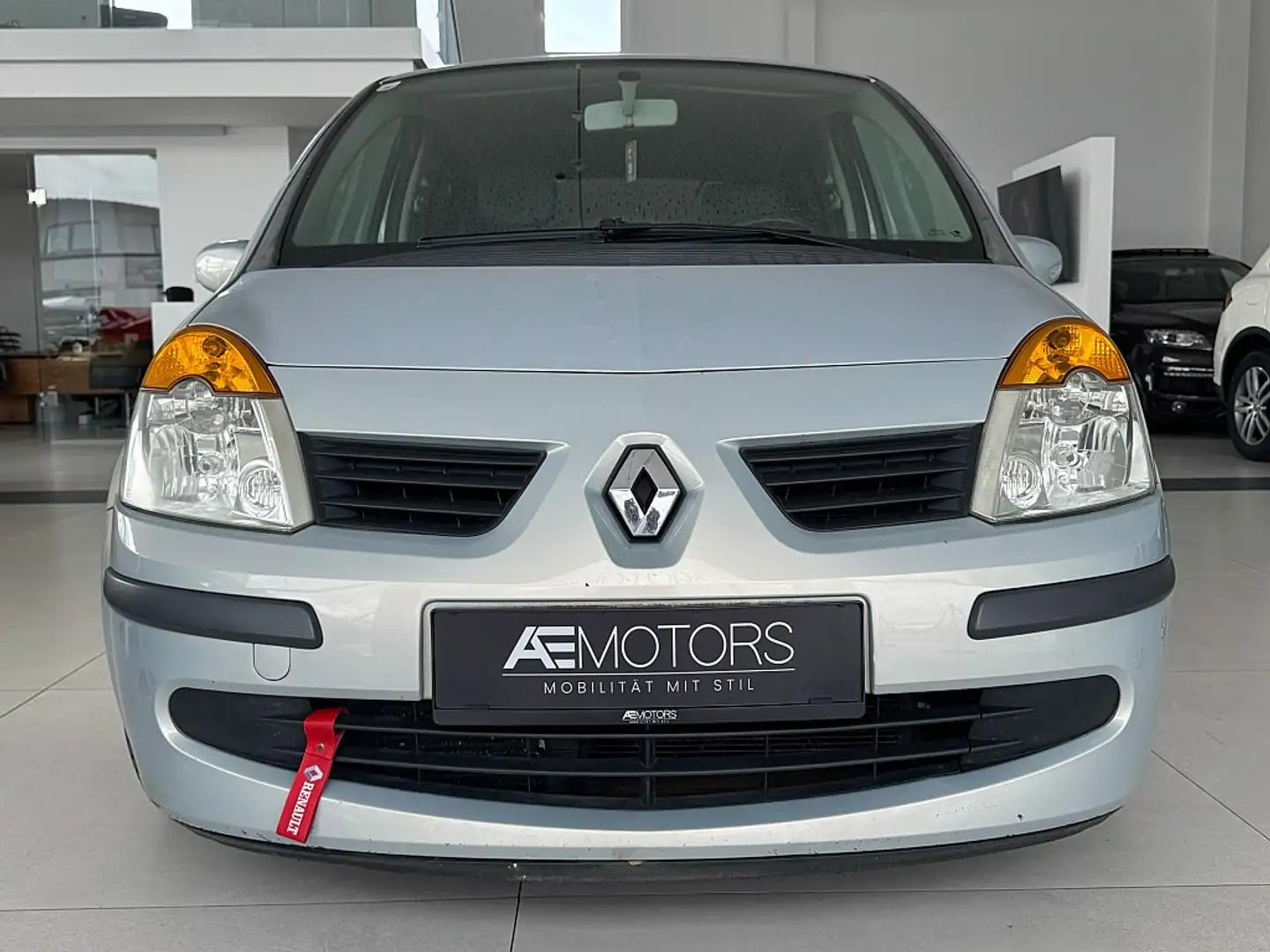 Renault Modus Authentique 1,5 dCi Grau - 2