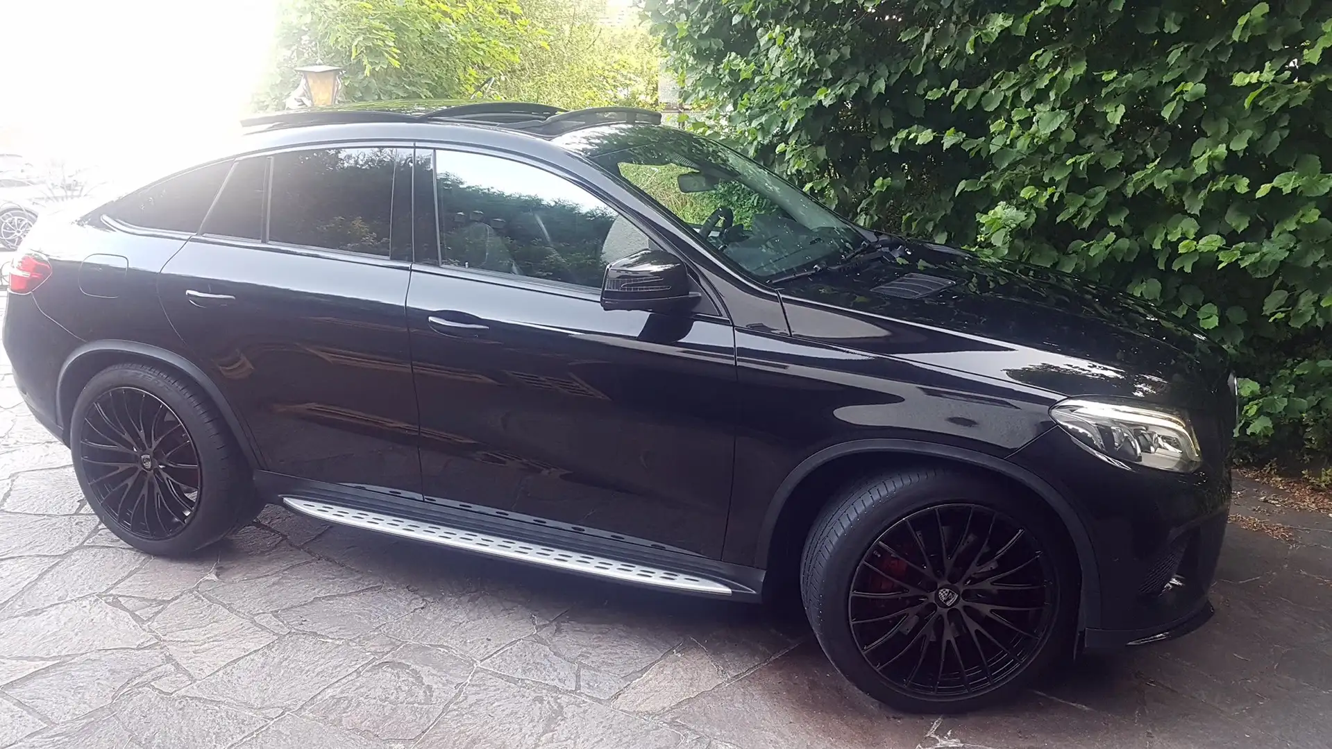Mercedes-Benz GLE 43 AMG AMG GLE 43 4Matic 9G-TRONIC AMG Line Zwart - 2