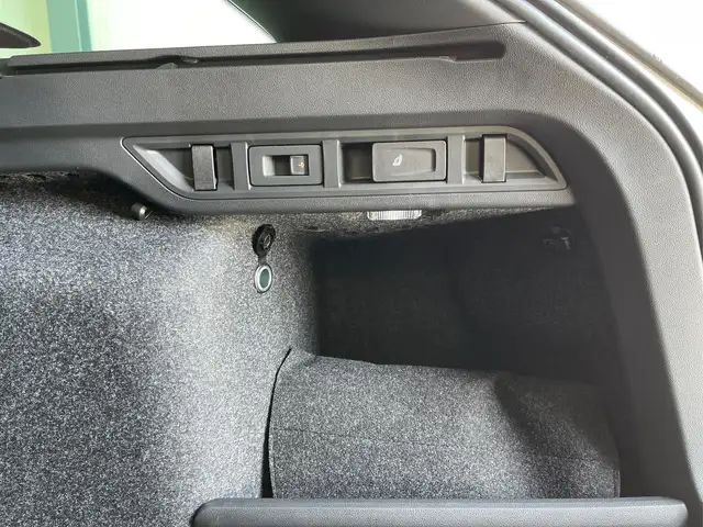 Skoda Octavia Combi RS 265PS DSG HUD+Pano+360°+DCC+AHK+CANTON... Ansicht 22