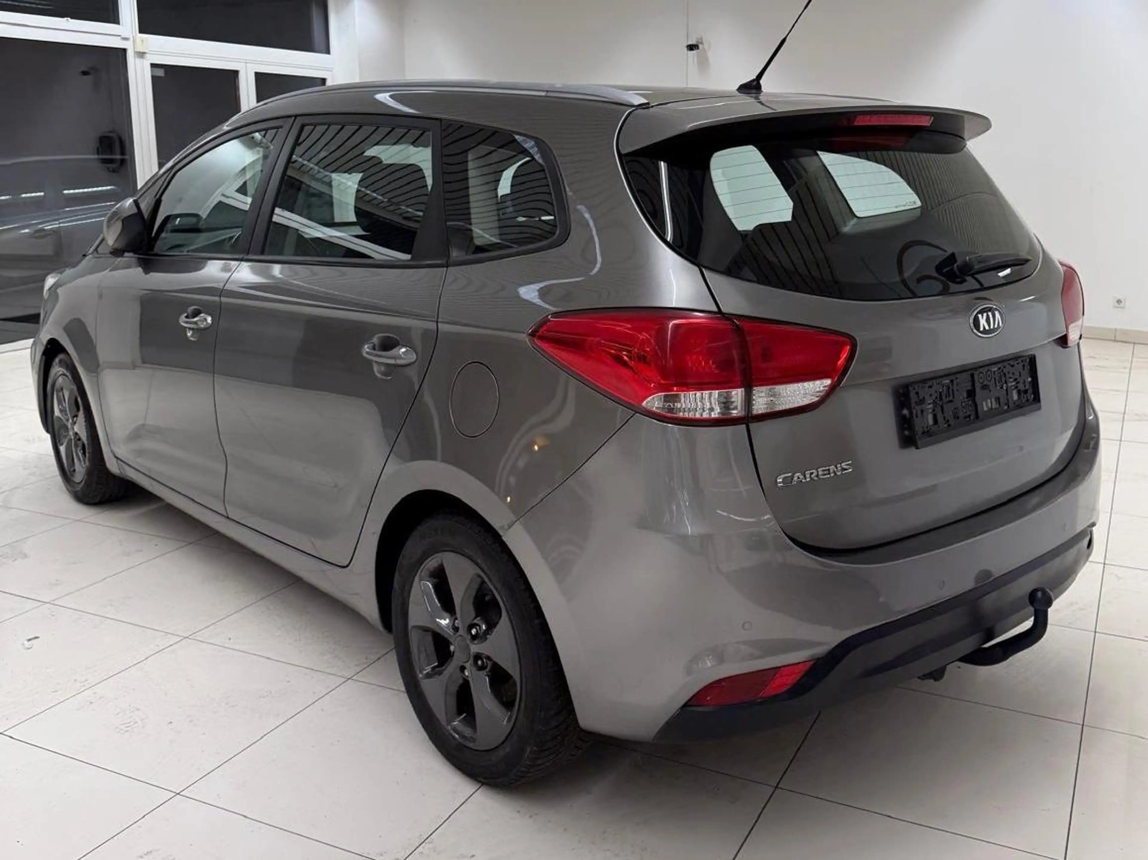 Kia Carens Carens Diesel 1.7 CRDi Edition 7 — photo 5
