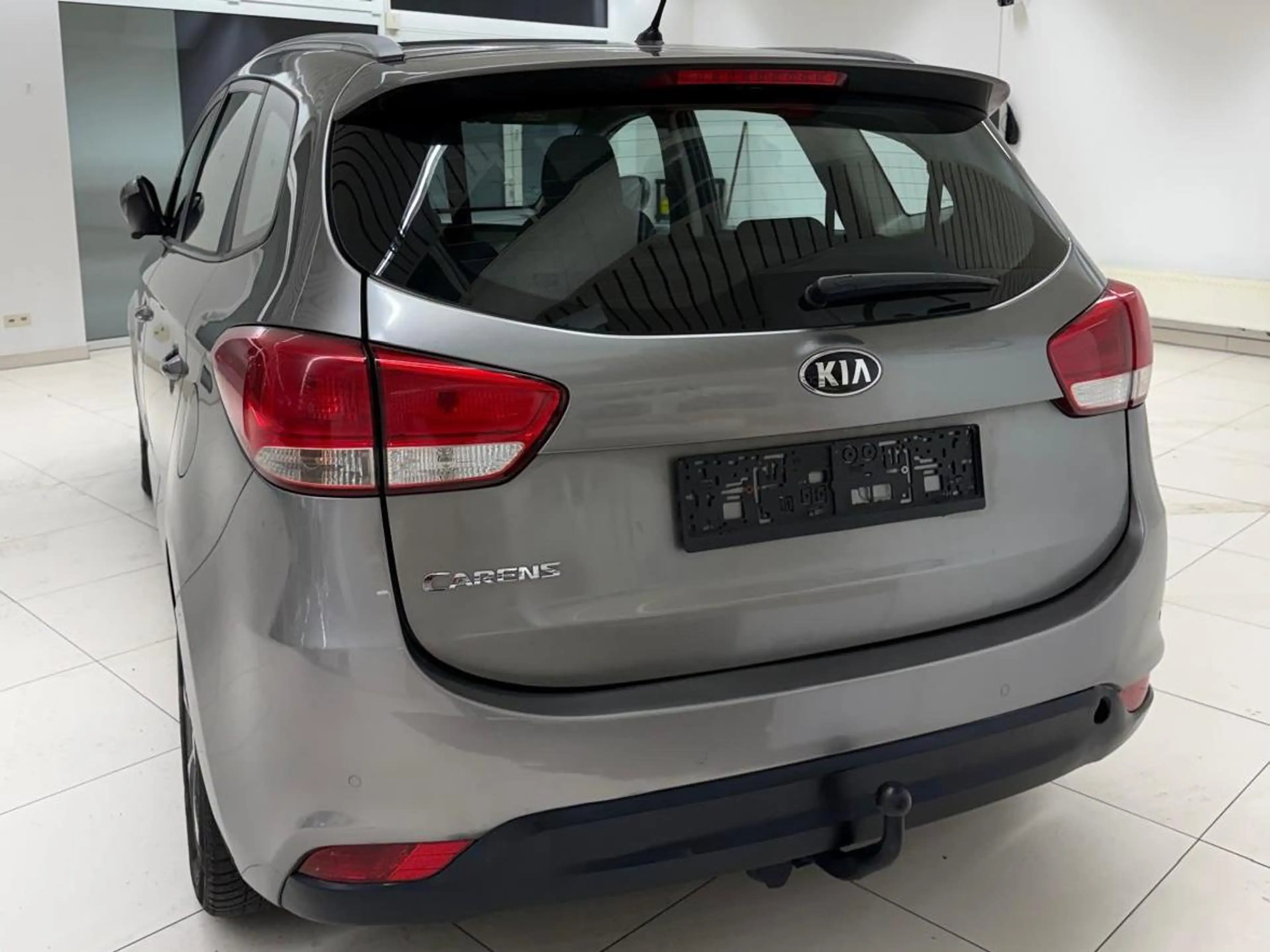 Kia Carens Carens Diesel 1.7 CRDi Edition 7 — photo 4