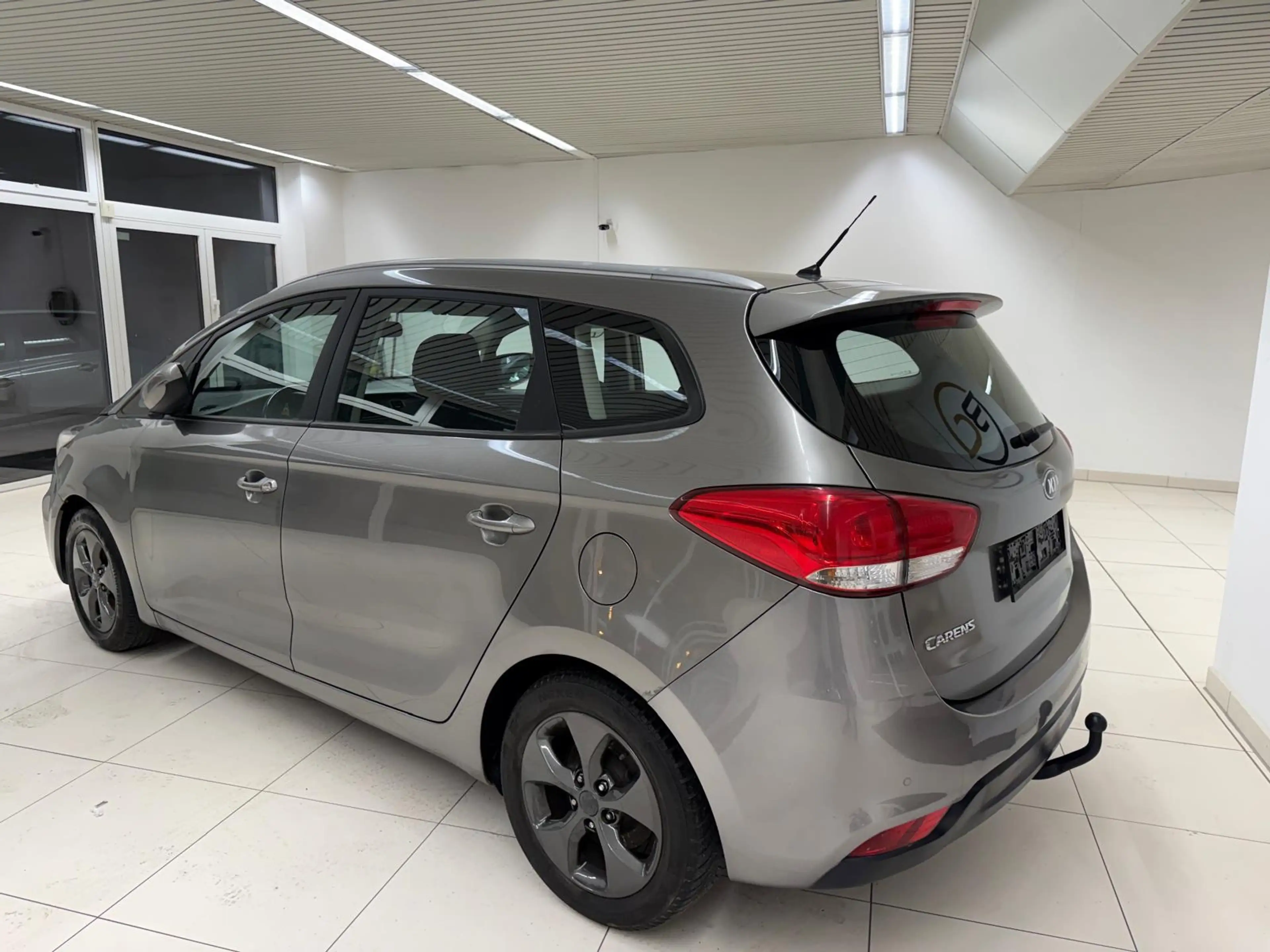 Kia Carens Carens Diesel 1.7 CRDi Edition 7 — photo 11