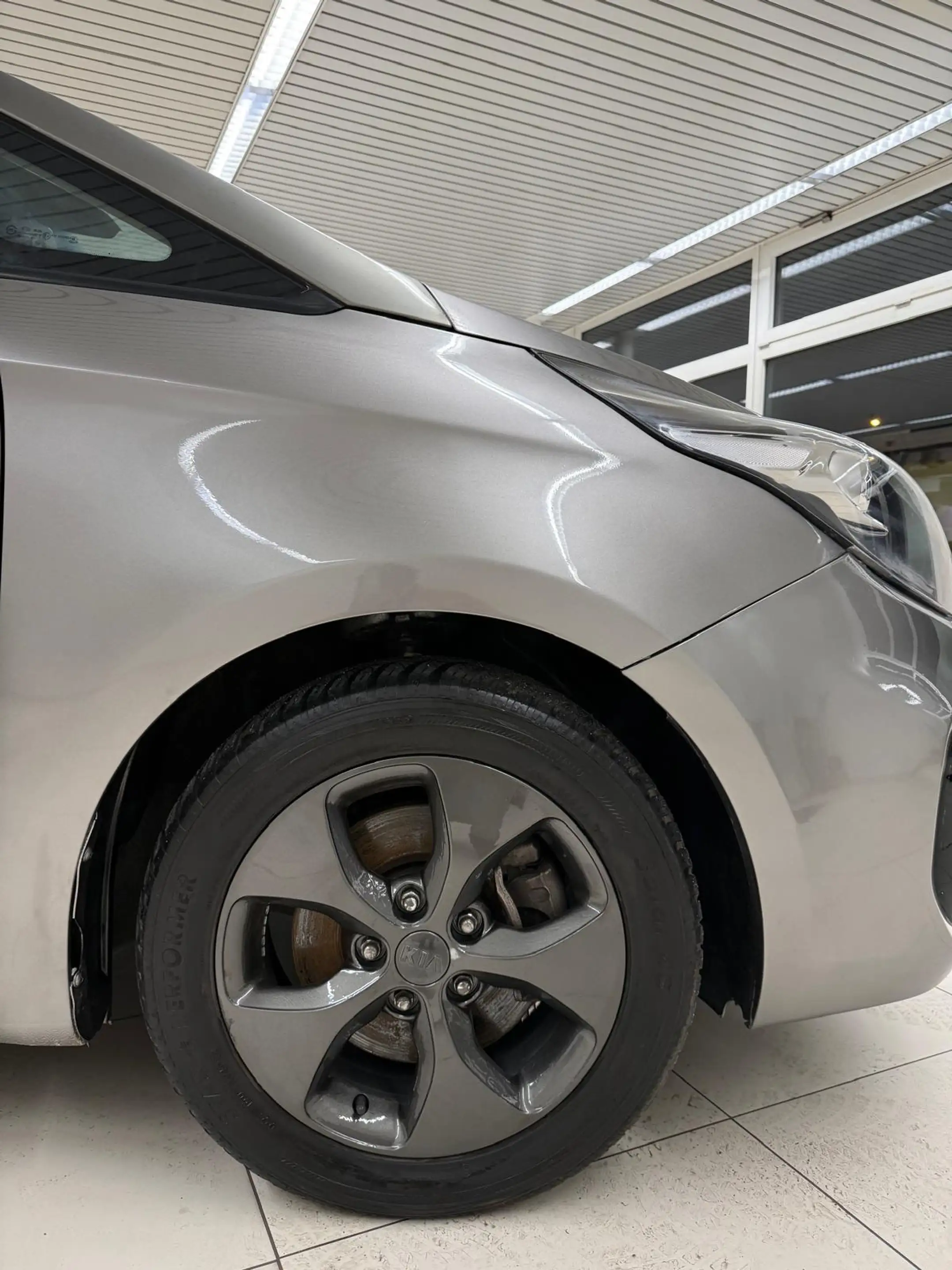 Kia Carens Carens Diesel 1.7 CRDi Edition 7 — photo 14