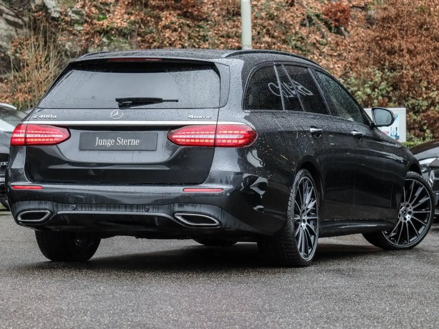 Mercedes-Benz E 400 d 4M T AMG-Sport/Pano/Burm/AHK/HUD/Night Grau - 2