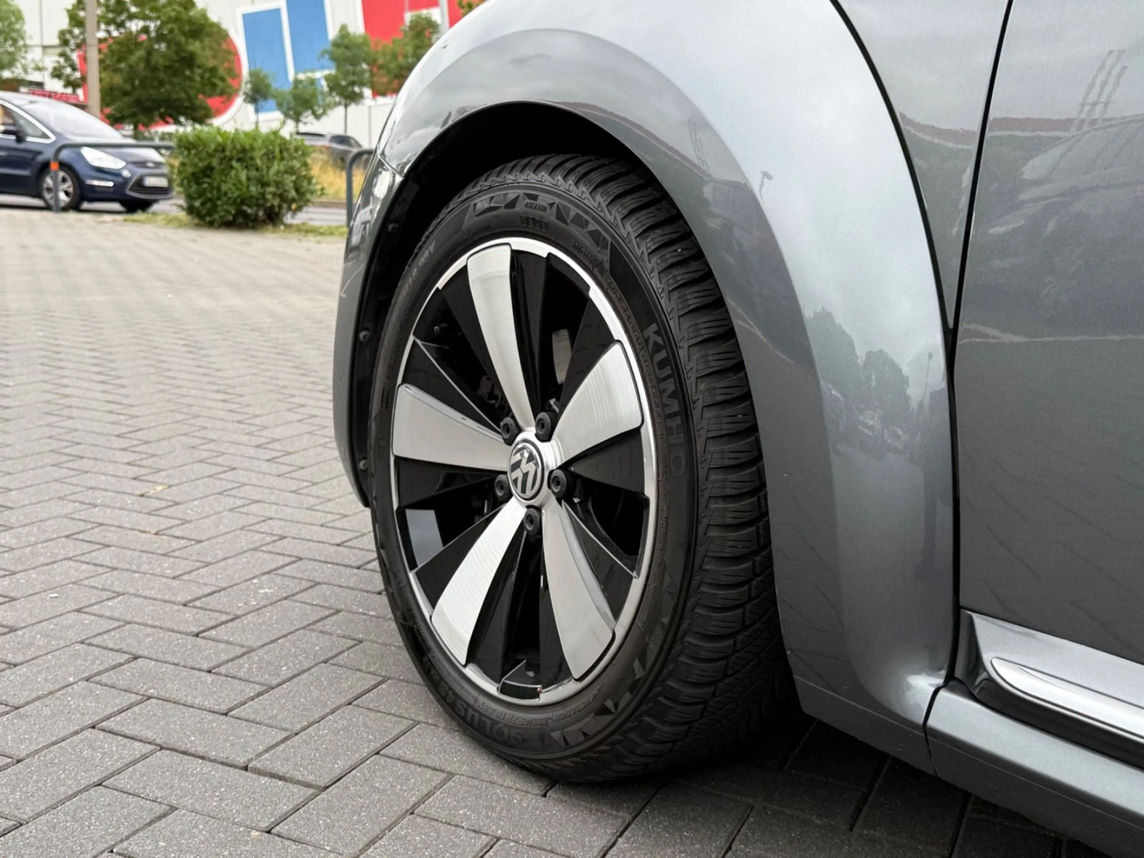 Volkswagen Beetle 1.4 TSI DSG Design Xenon Panorama DAB PTS — photo 5