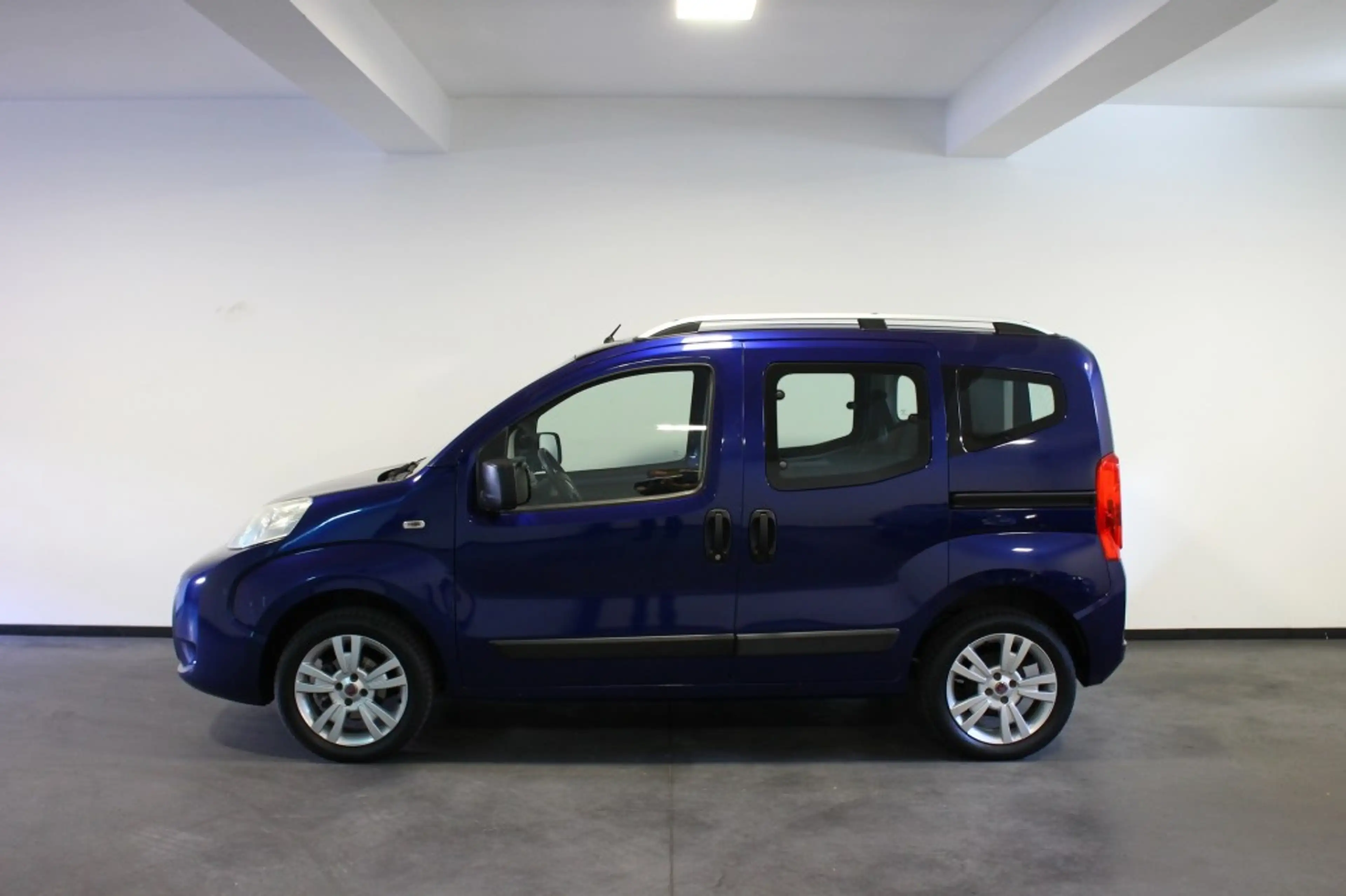 Fiat Qubo 1.4 EASY, Elektr. ramen, Airco, Radio — photo 2