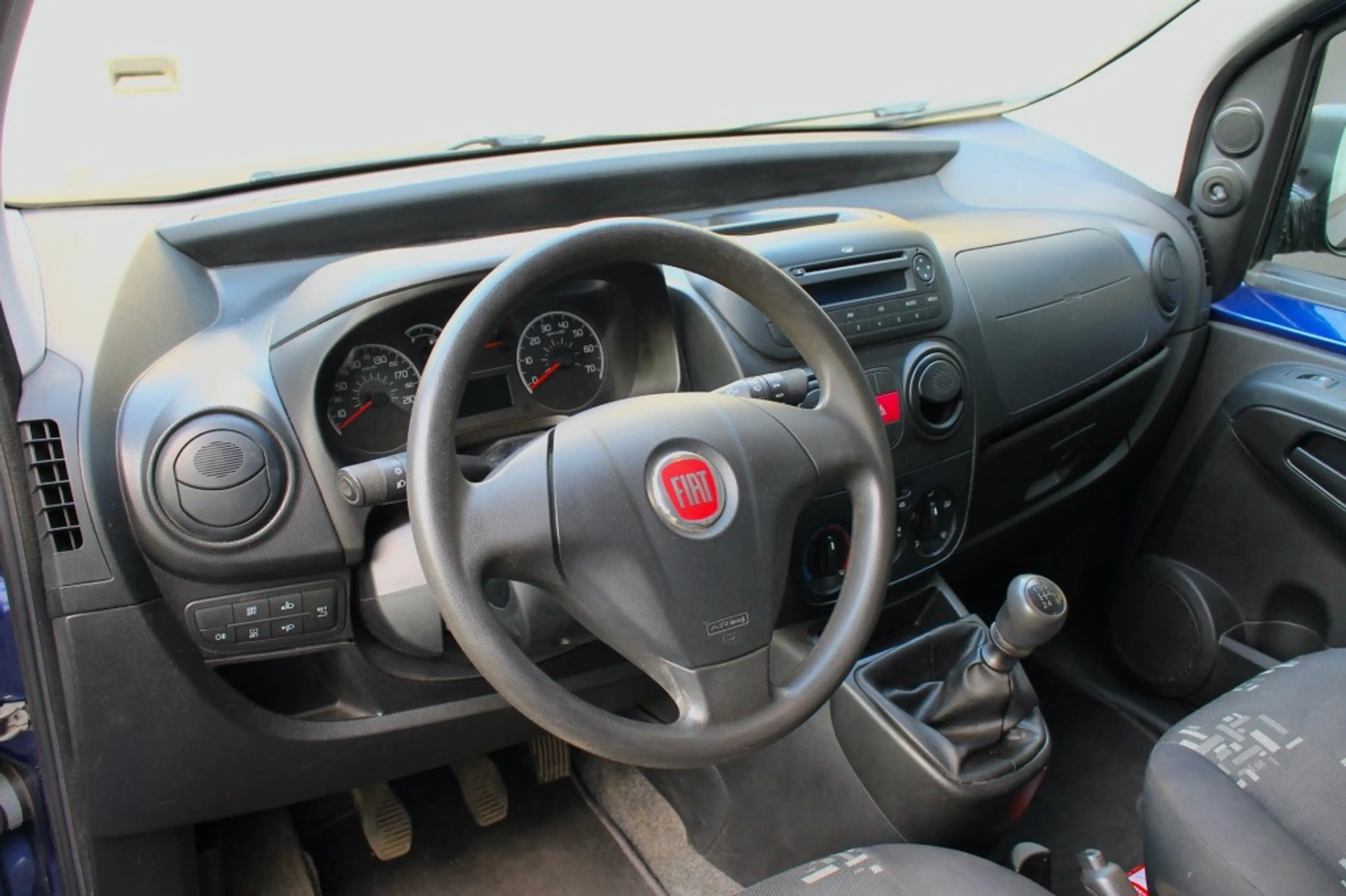Fiat Qubo 1.4 EASY, Elektr. ramen, Airco, Radio — photo 10