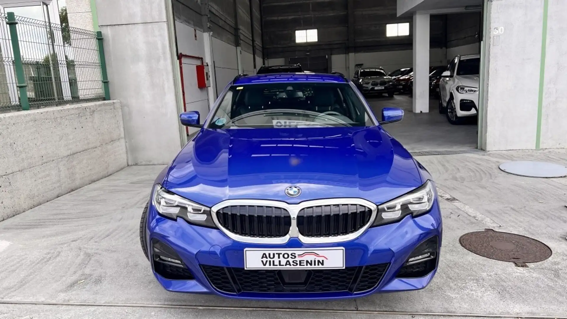 BMW 320 320dA Touring Azul - 2